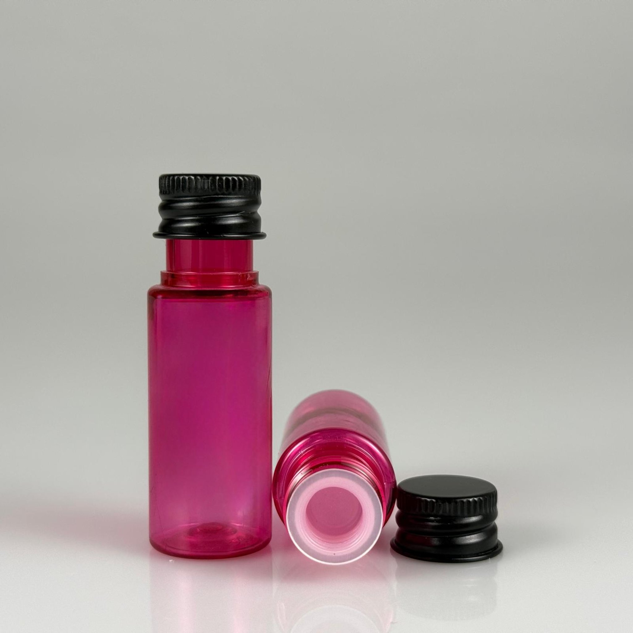 15 CC SİLİNDİR PEMBE PET ŞİŞE + KÖPÜK CONTALI SİYAH ALÜMİNYUM METAL KAPAKLI + KÖR TIPALI TAKIML - 15 ML PEMBE PET ŞİŞE