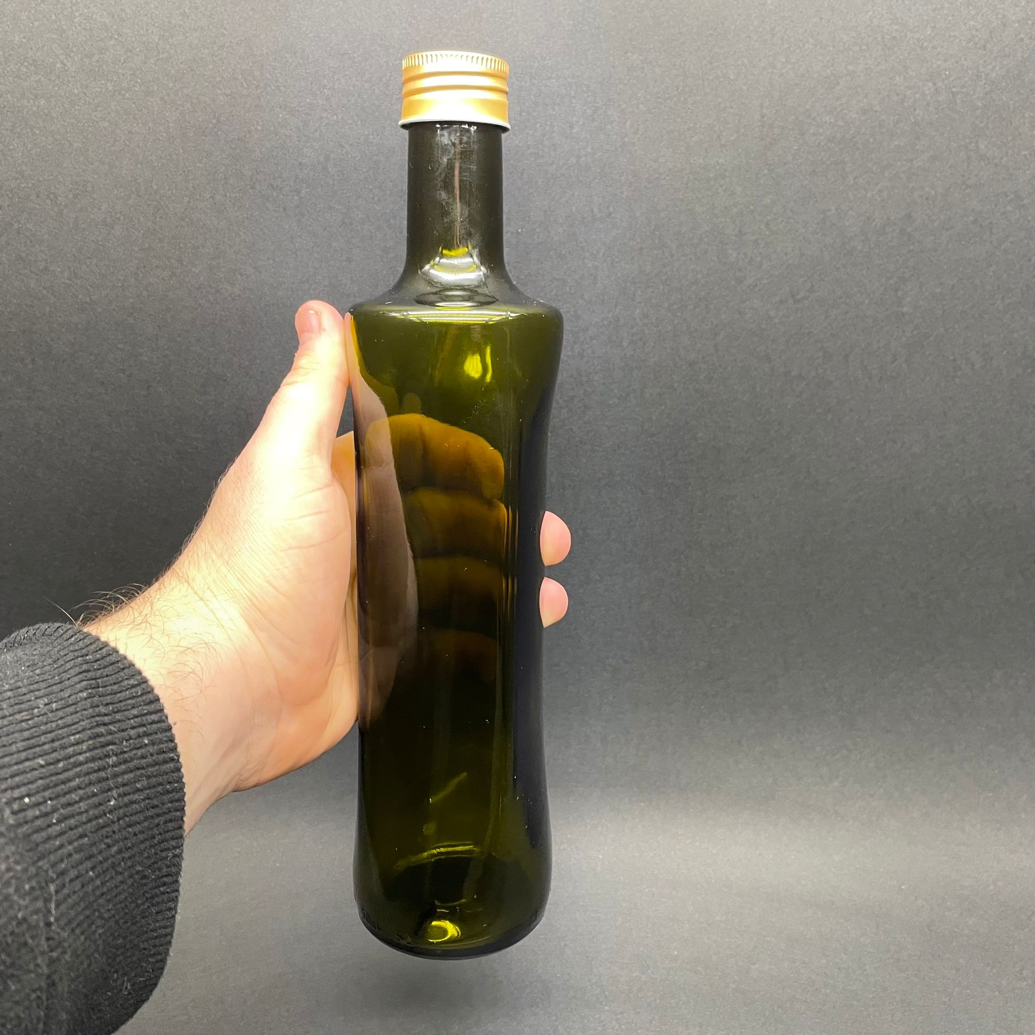 500 CC YEŞİL GEOLİVE CAM ŞİŞE - GOLD ALÜMİNYUM KAPAKLI - 500 ML OVAL ŞİŞE - GEOLİVE ŞİŞE 500 ML - zeytinyağı için renkli cam şişeleri - Şişecam Stok Kodu: 127050