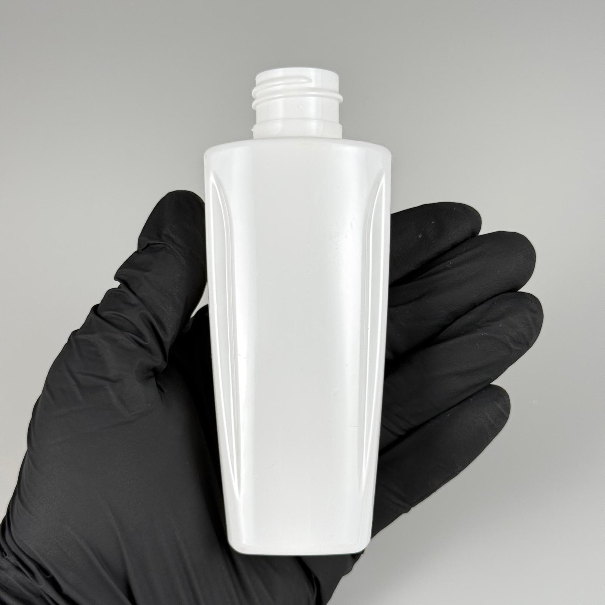 100 CC BEYAZ SERT PET ŞİŞE (LOREAL PARİS MODEL) 24 AĞIZ - 100 ML KOZMETİK PET ŞİŞE