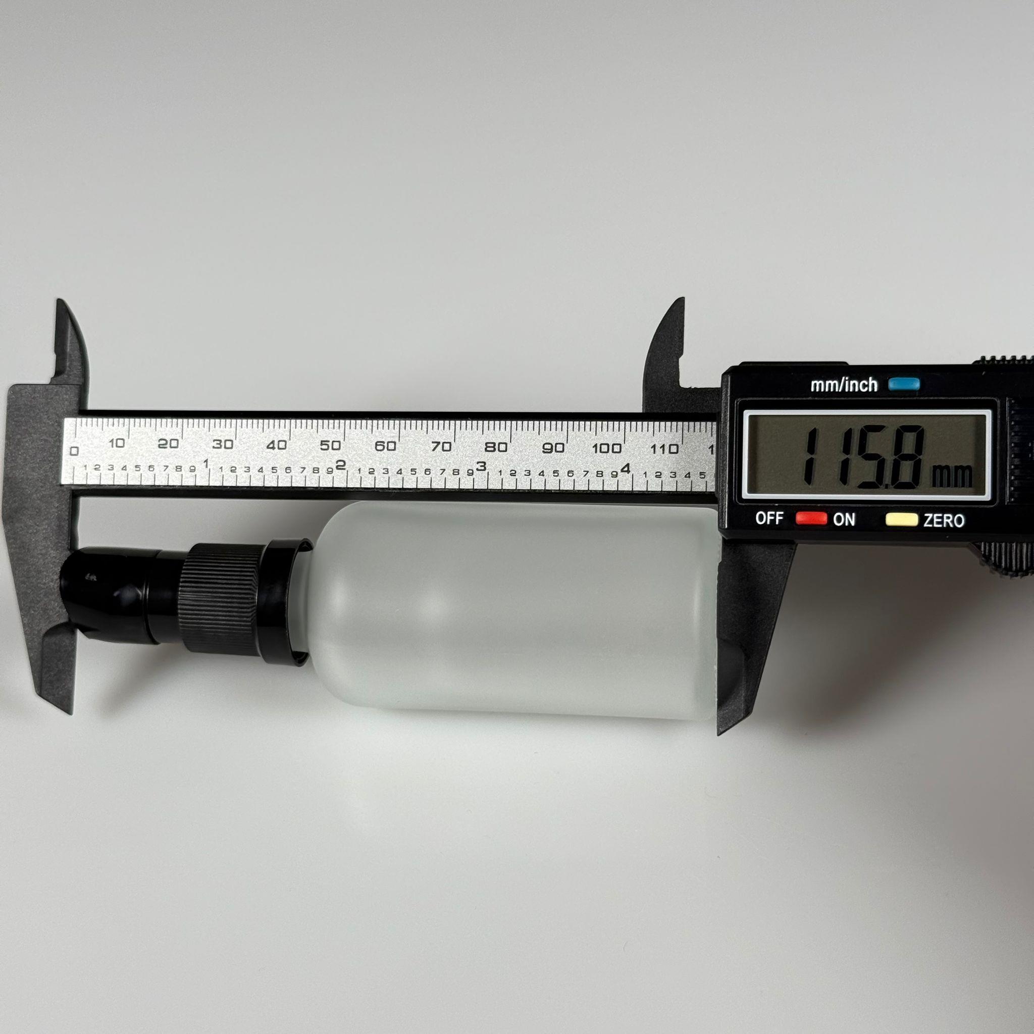 50 CC BUZLU CAM ŞİŞE - SIZDIRMAZ ETEKLİ SİYAH LOSYON POMPALI TAKIM - 50 ML LOSYON ŞİŞESİ - YAĞ, KREM GİBİ YOĞUN KIVAMLI SIVILAR İÇİN CAM AMBALAJ