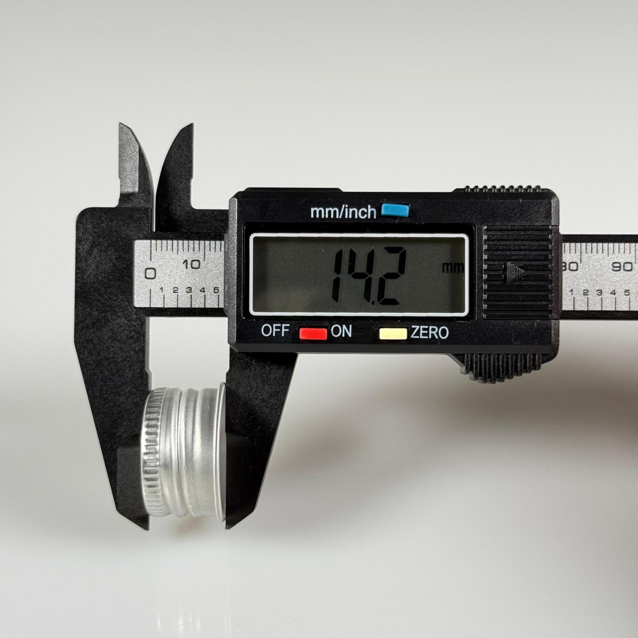 24 MM VİDALI METAL ALÜMİNYUM GÜMÜŞ KAPAK