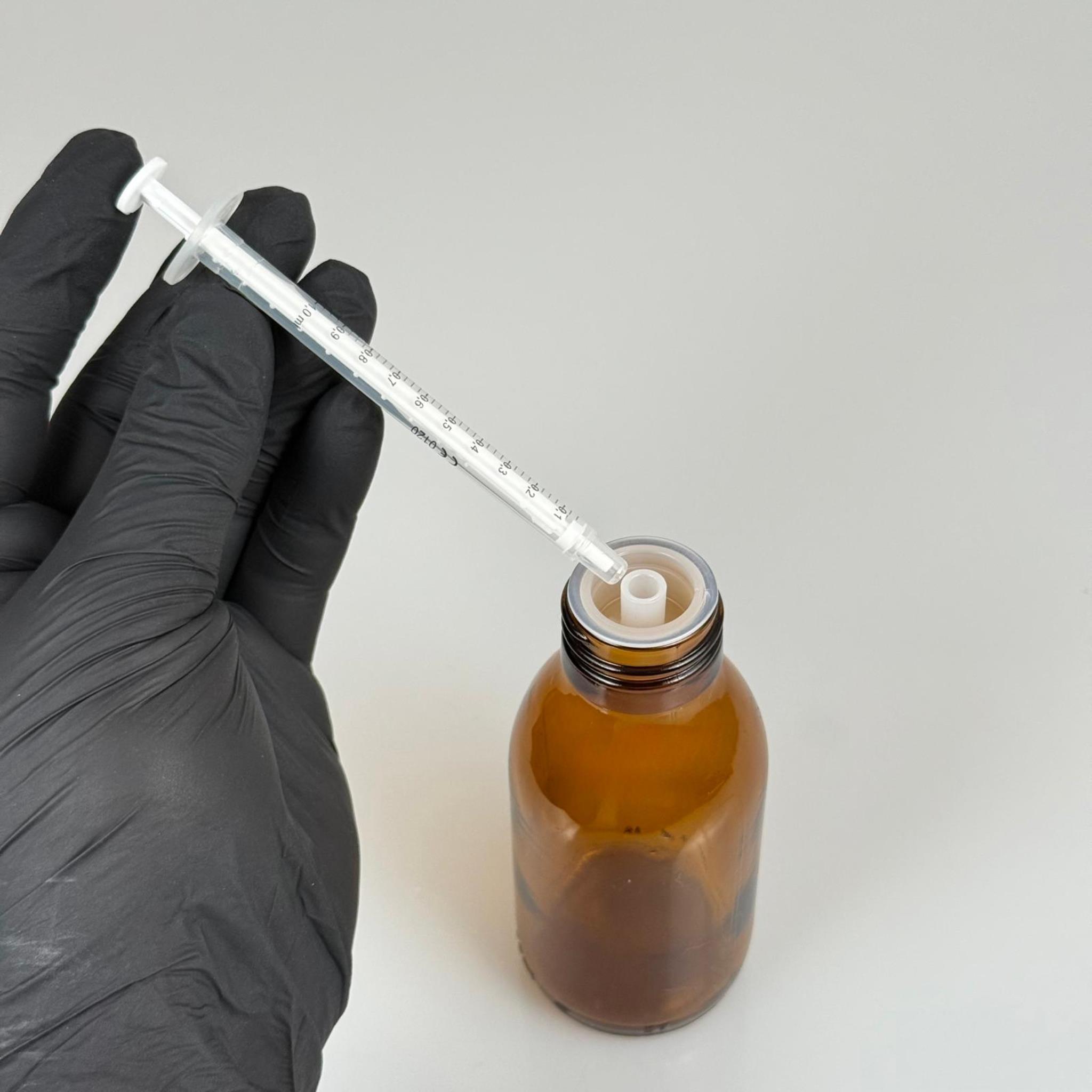 100 ML CAM ECZA ŞİŞESİ + 1 ML DOZAJ PİPETİ + DOZAJ TIPASI + CONTALI PLASTİK KAPAK TAKIM