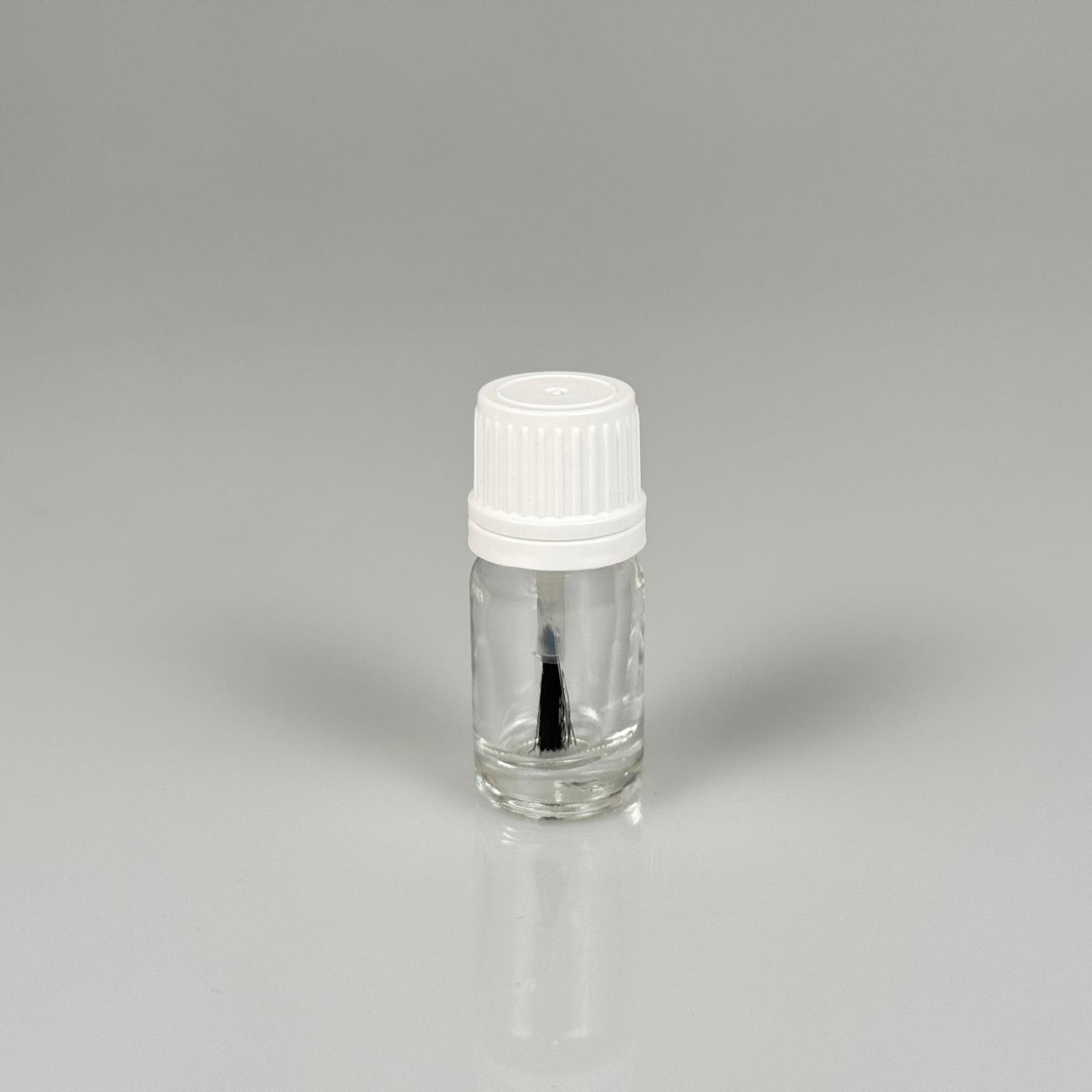 5 CC FIRÇALI CAM ŞİŞE - ŞEFFAF - 5 ML BEYAZ KAPAKLI FIRÇALI CAM ŞİŞE - CAM OJE ŞİŞESİ FIRÇALI BEYAZ KAPAKLI TAKIM - BOŞ OJE ŞİŞESİ, FIRÇALI ŞİŞE, OTOMOTİV VE MOBİLYA İÇİN RÖTÜŞ BOYA ŞİŞESİ VB. ÇOK AMAÇLI FIRÇALI ŞİŞE