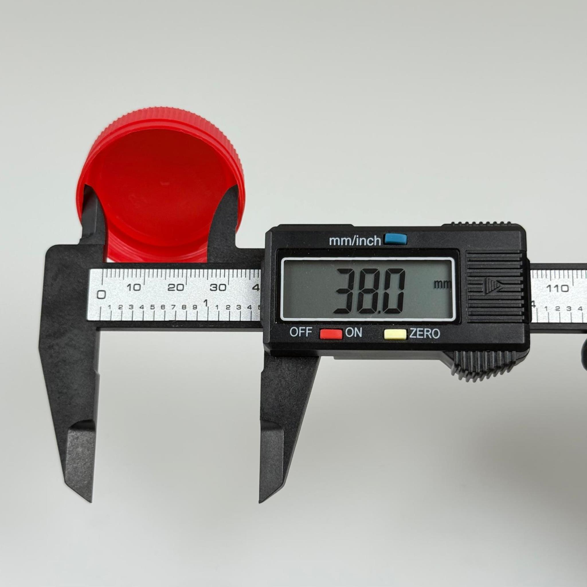 38 MM VİDALI KİLİTLİ PLASTİK KAPAK KIRMIZI - SU PETİ KAPAĞI - KİLİTLİ