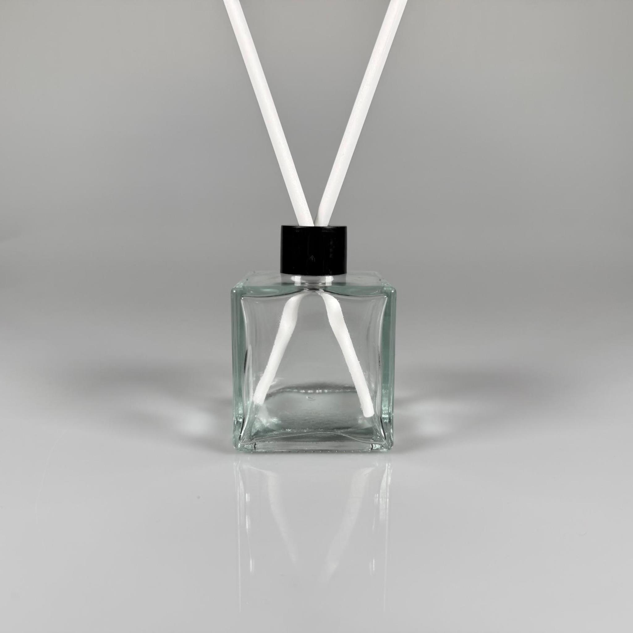 100 CC KARE BAMBU CAM BAMBU ODA KOKUSU ŞİŞESİ - 100 ML ÇUBUKLU KÖŞELİ BAMBU ODA KOKUSU ŞİŞESİ - DİFÜZÖR ŞİŞE- CAM ŞİŞE + SİYAH PLASTİK KAPAK + TIPA + 2 ADET FİBER BEYAZ BAMBU ÇUBUK - YENİ MODEL
