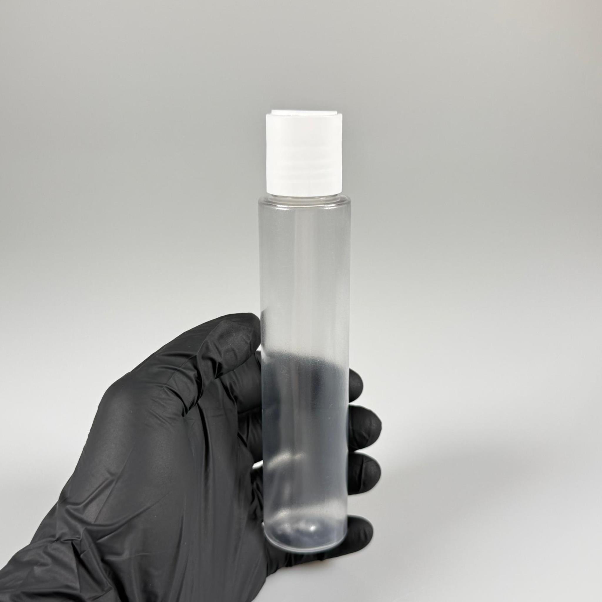 100 CC UZUN SİLİNDİR BUĞULU PET ŞİŞE (24 GR)  - BEYAZ DİSKTOP AKITICI ŞAMPUAN KAPAKLI - 100 ML BİBERİYE SUYU, LAVANTA YAĞI, SAÇ SERUM, TONİK VB İÇİN PLASTİK KOZMETİK AMBALAJLARI