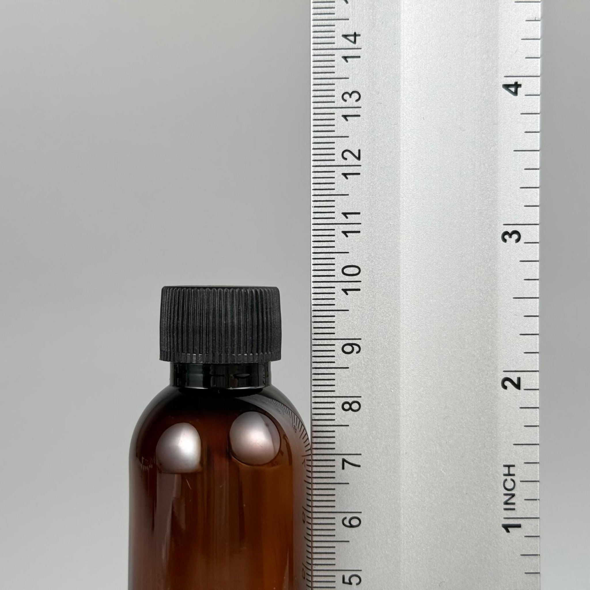 50 CC KAPAKLI PET ŞİŞE  - 50 ML AMBER KAHVERENGİ PLASTİK ŞİŞE + CONTALI SİYAH KAPAK TAKIM - KARGODA KIRILMAZ, GÜNEŞ IŞIĞINDAN SIVIYI KORUR
