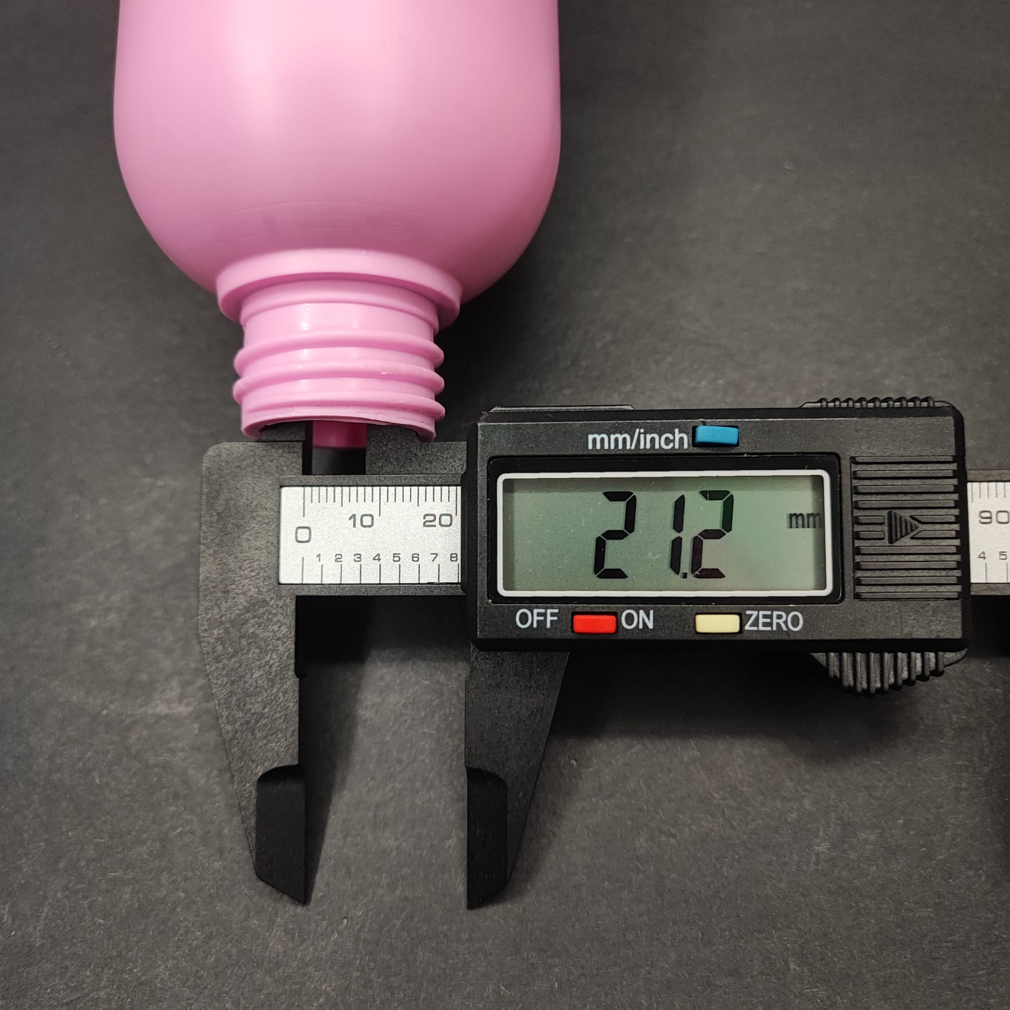 500 CC PEMBE POLİETİLEN PE ŞAMPUAN ŞİŞESİ - 28 AĞIZ KAPAKSIZ - 500 ML PE ŞAMPUAN ŞİŞESİ