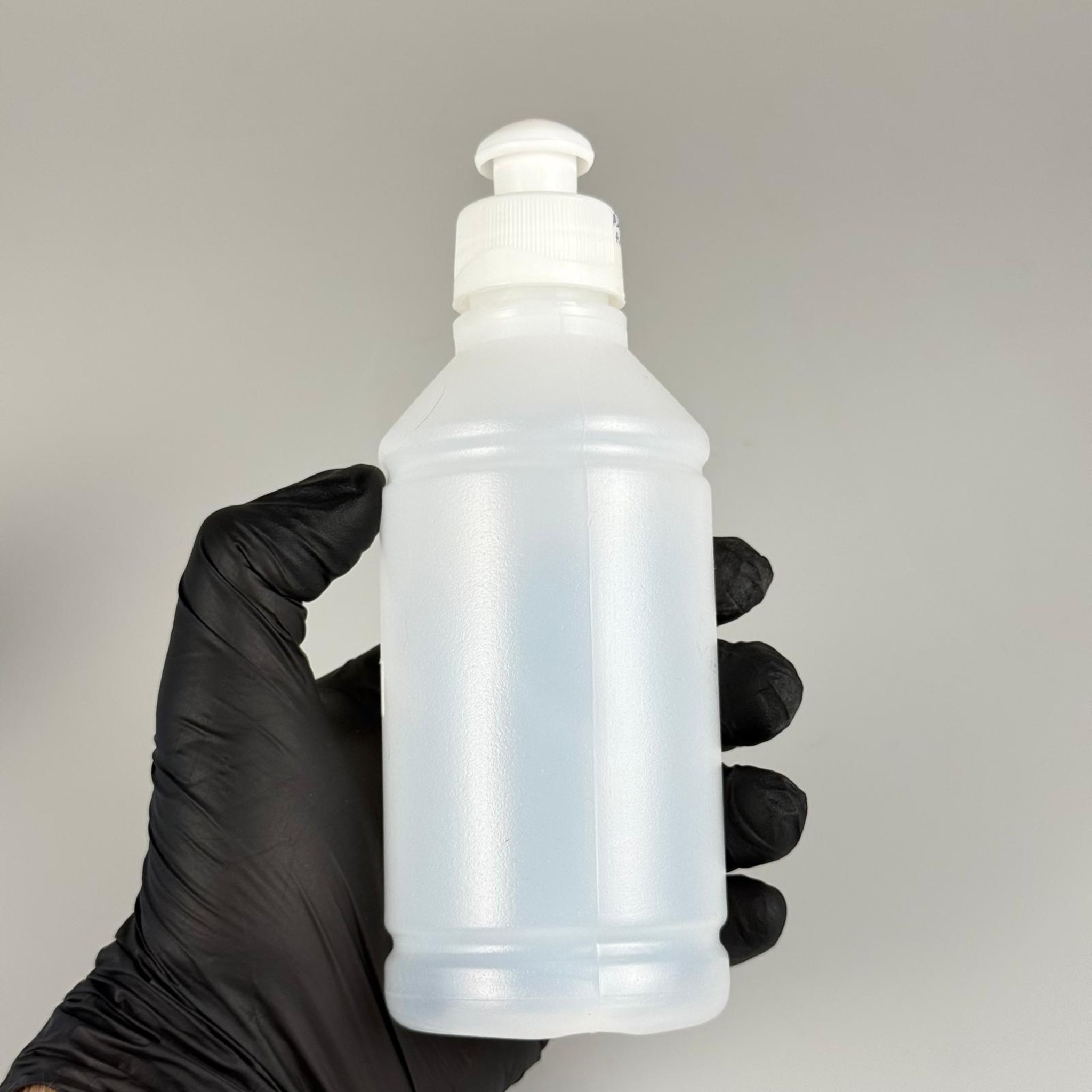 250 CC TİNER ŞİŞESİ - BEYAZ PUSH PULL KAPAKLI - 250 ML KİMYASALA DAYANIKLI PLASTİK ŞİŞE - 0,25 LT POLİETİLEN ŞİŞE