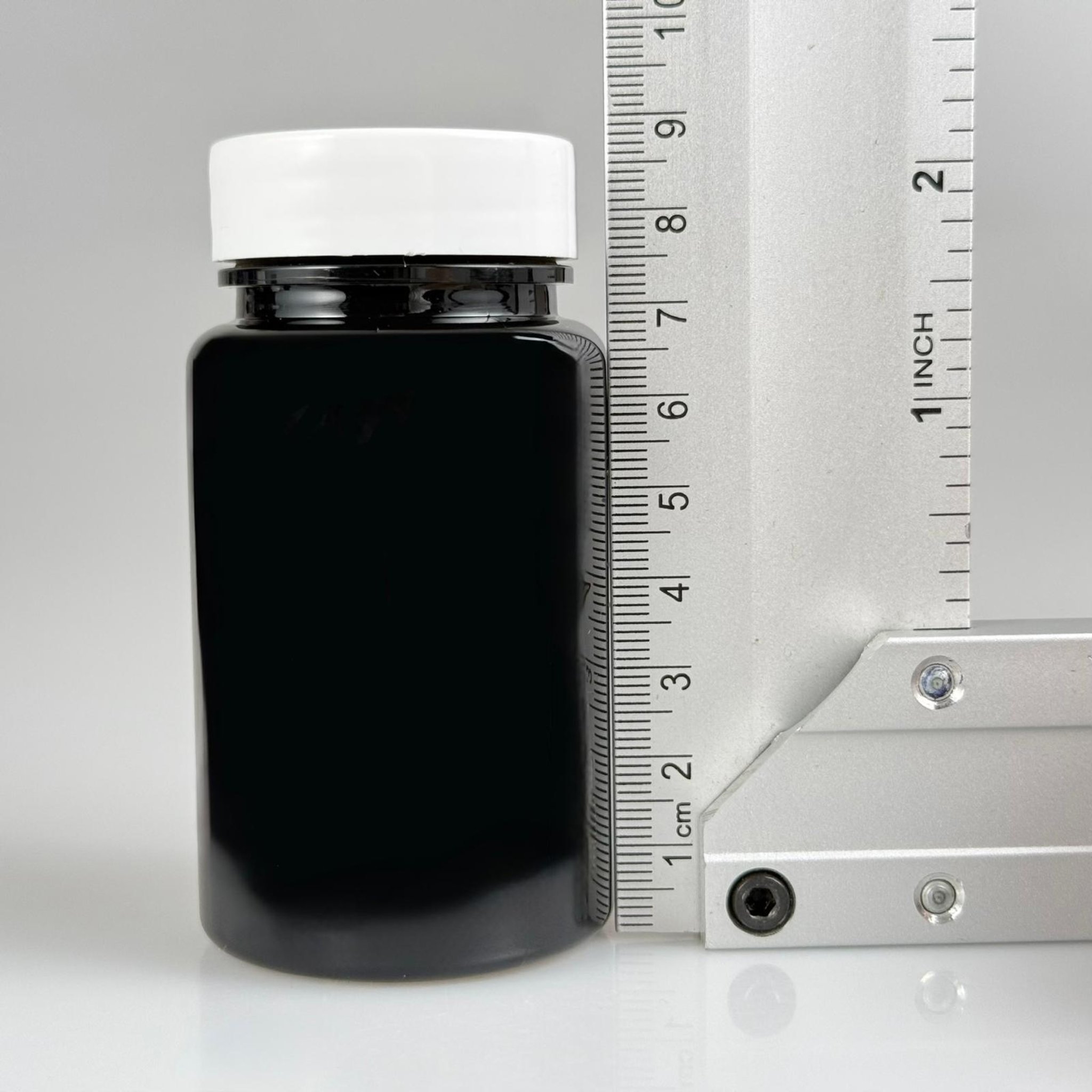 100 CC SİYAH PET PUDRA ŞİŞESİ + BEYAZ PLASTİK KAPAKLI + PUDRA TIPALI TAKIM - 100 ML PUDRA KUTUSU, EKO TUZLUK