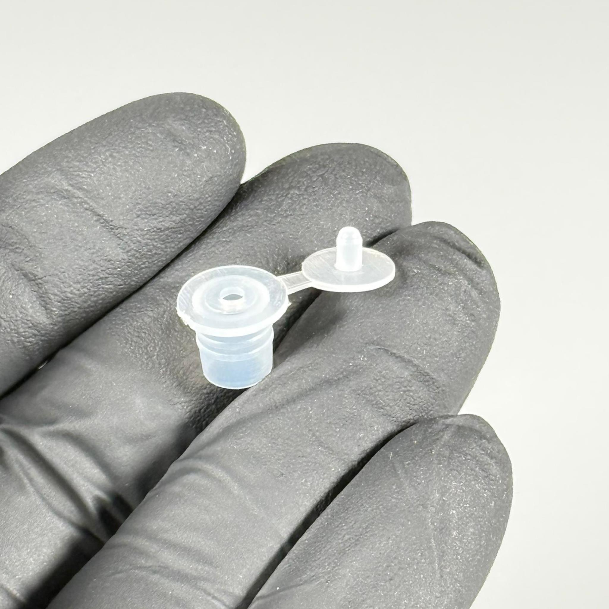 7,9 MM PLASTİK TIPA - DİLLİ KOLONYA DAMLALIK TAPA - 14 MM AĞIZ CAM ŞİŞELERE UYAR