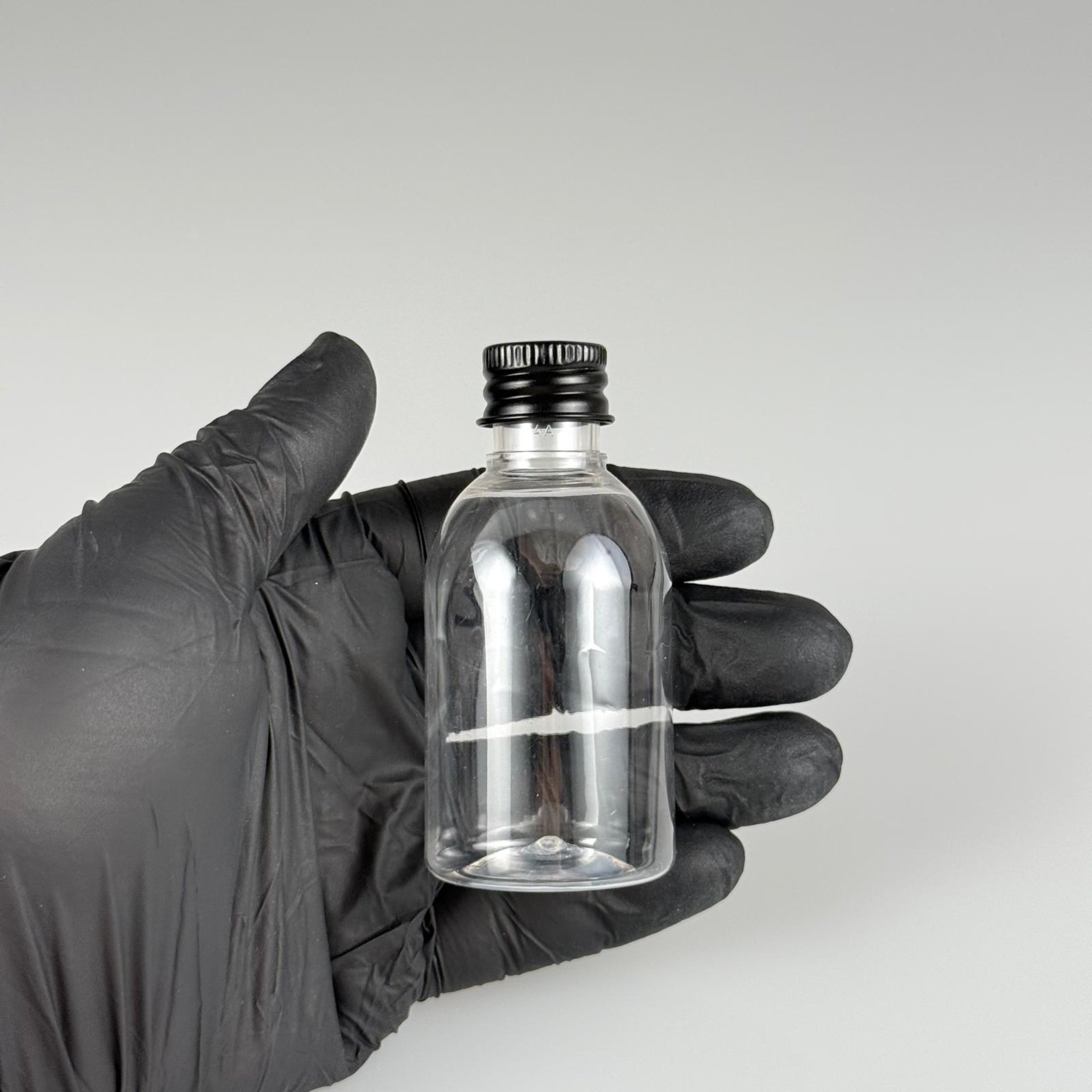 50  CC BUKLET PET ŞİŞE + KÖPÜK CONTALI SİYAH ALÜMİNYUM METAL KAPAKLI TAKIM - 50 ML PLASTİK ŞİŞE