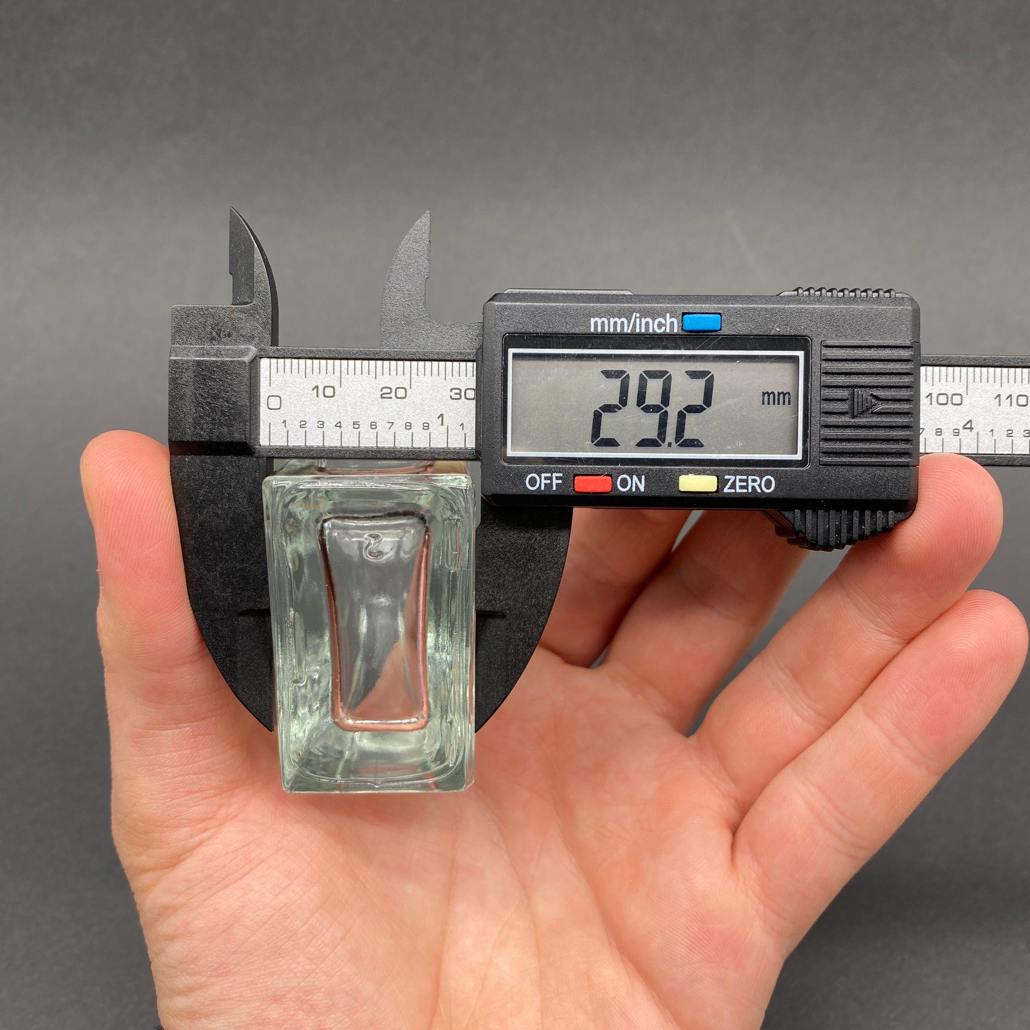 50 CC KÖŞELİ İÇTEN DAMLALIKLI - SİYAH KİLİT KAPAKLI CAM ŞİŞE - 50 ML STANDART İÇTEN DAMLALIKLI CAM ŞİŞE - 1. KALİTE İTHAL CAM