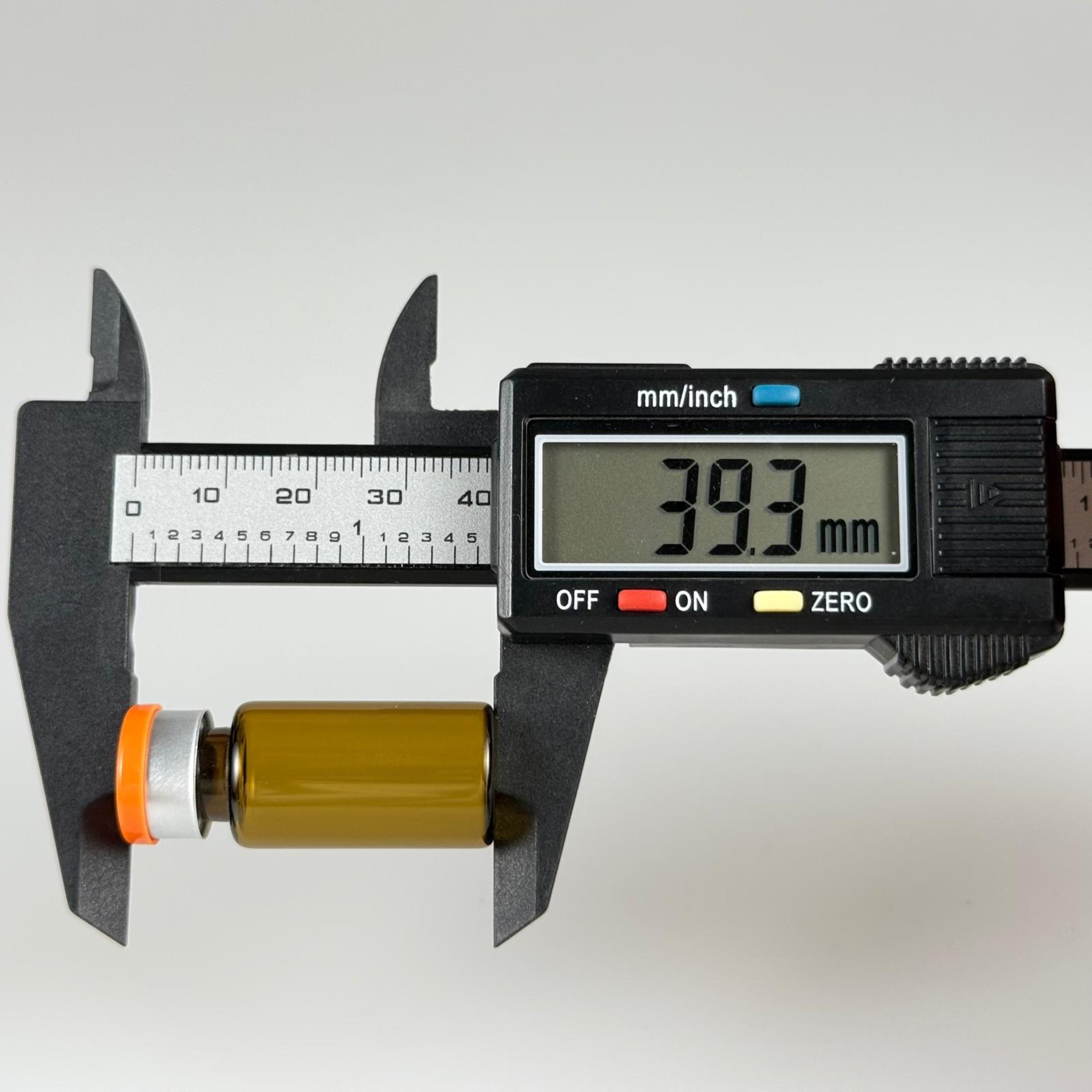 3 ML VİAL FLAKON ŞİŞE- 13 AĞIZ 3 CC AMBER CAM İLAÇ ŞİŞESİ + KAUÇUK BUTİL ENJEKTÖR TIPASI + TURUNCU FLAKON KAPAKLI TAKIM