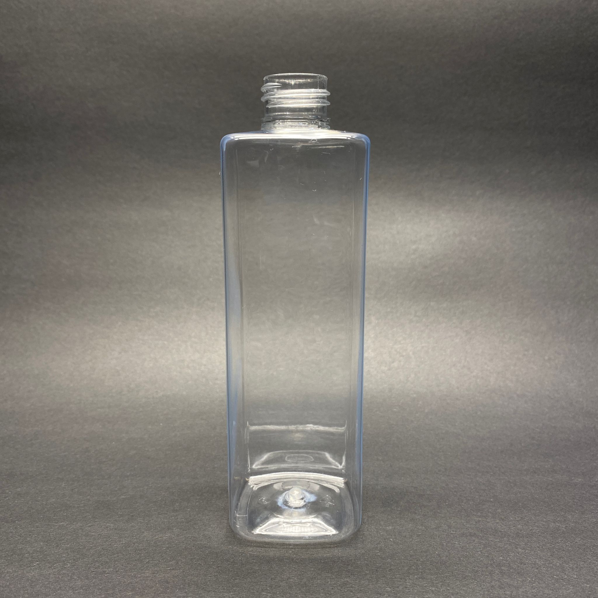 300 CC KARE PET ŞİŞE (31 GR) KAPAKSIZ (24 AĞIZ) - 300 ML KÖŞELİ PLASTİK ŞİŞE