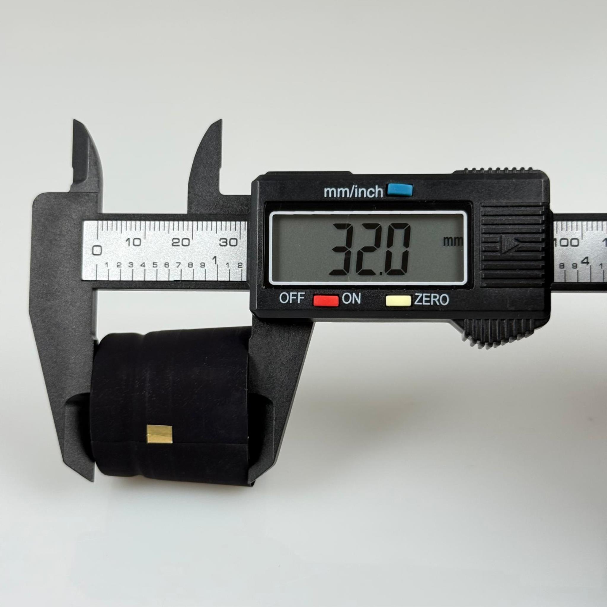 30X32 KAPŞON SİYAH (28 MM AĞIZ CAM ŞİŞELERE, YASSI COLDBREW ŞİŞESİNE UYAR)