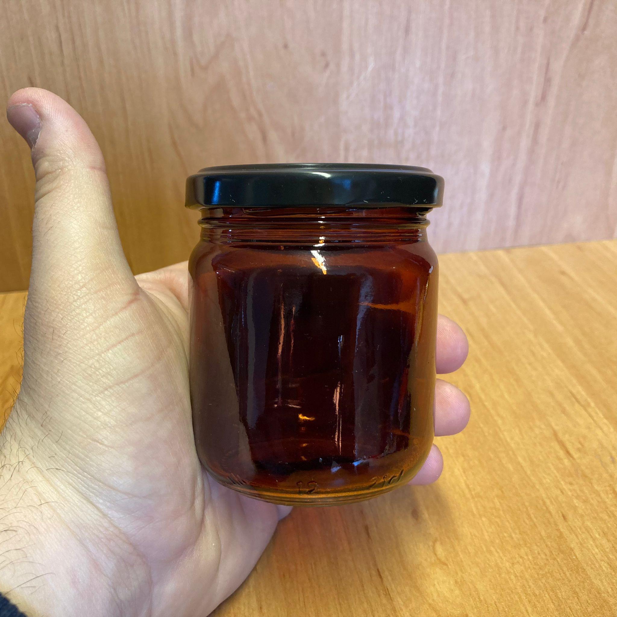 210 CC AMBER CAM KAVANOZ - SİYAH METAL KAPAKLI - 210 ML KAHVERENGİ CAM KAVANOZ (KARGODA ÇİZİLEBİLİR - İADESİ YOKTUR)