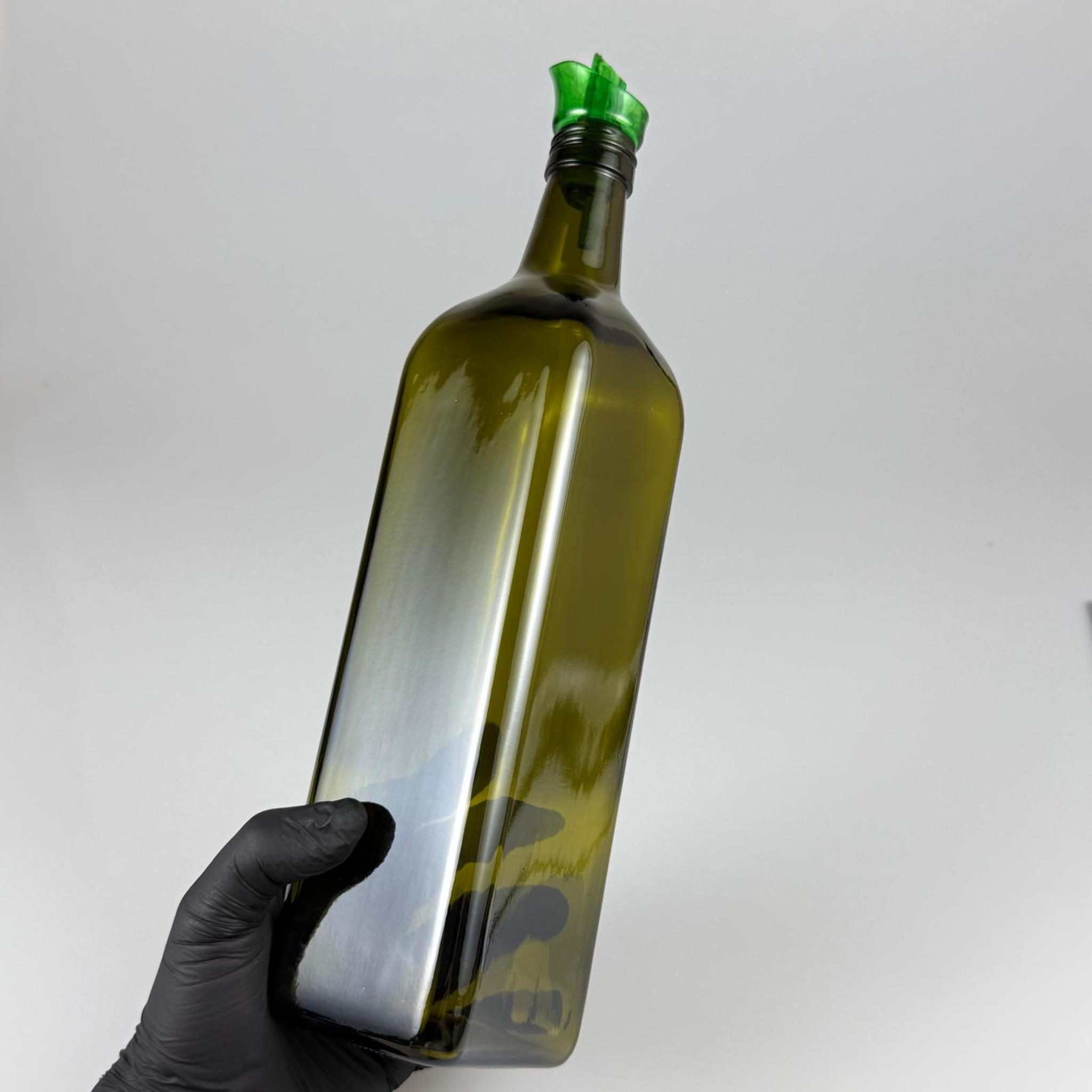 Akıtmaz Kapaklı Şık Cam Yağlık – Zeytinyağı ve Sirke İçin - Restoran Tipi 1000 ML Yeşil Maraska Kare Yağdanlık Açık Yeşil Akıtıcı Başlıklı