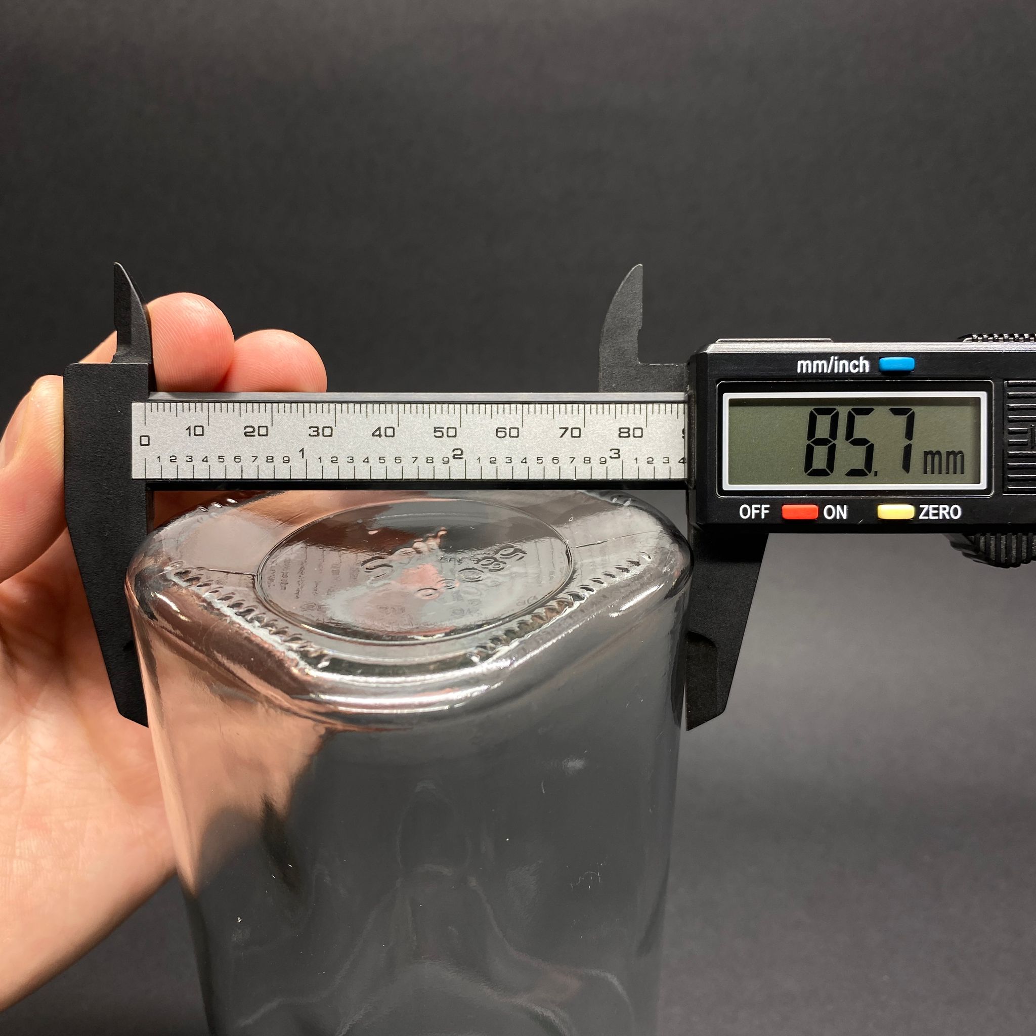 580 CC CAM KARE KAVANOZ KAPAKSIZ 66 AĞIZ - 580 ML KÖŞELİ KAVANOZ
