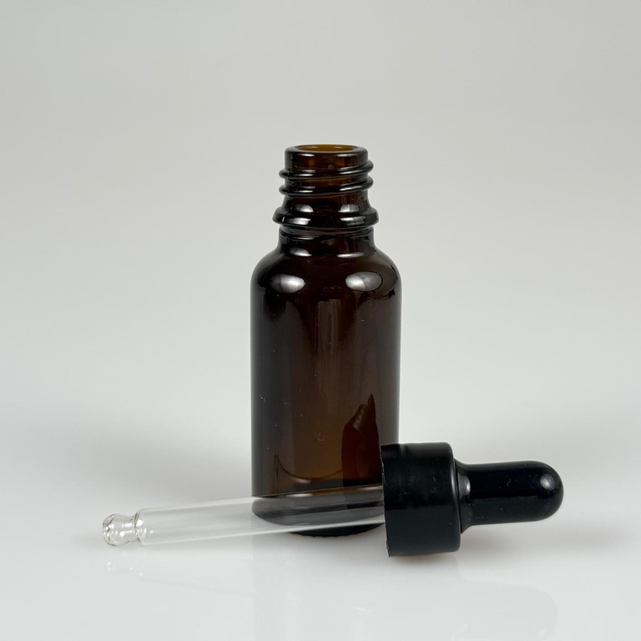 20 CC AMBER CAM DAMLALIKLI ŞİŞE - SİYAH EMZİK + SİYAH DÜZ KAPAK + CAM PİPET TAKIM - 20 ML KAHVERENGİ DAMLALIKLI ŞİŞE SETİ
