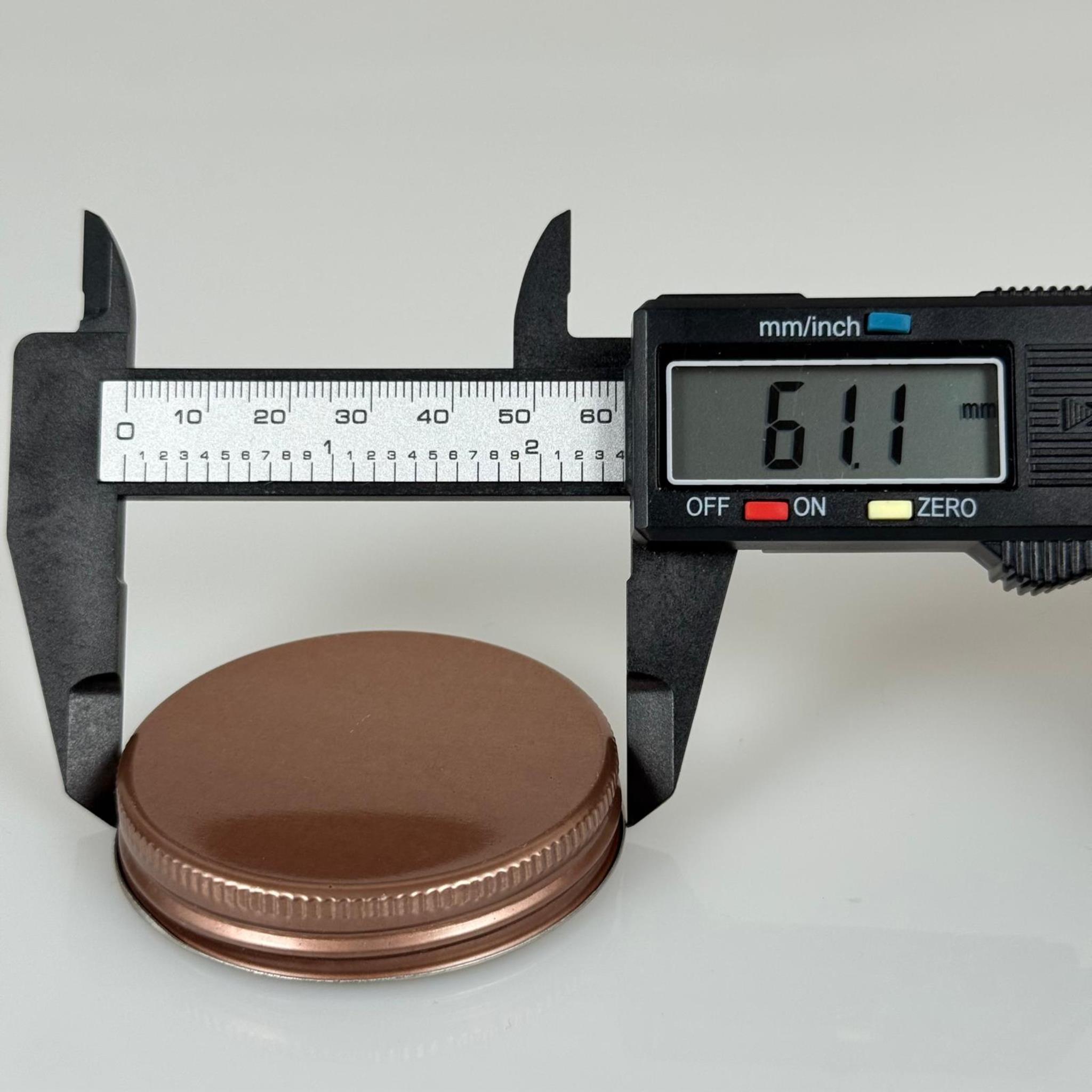 57 MM VİDALI BRONZ METAL KAPAK (ŞİŞECAM 50 CC CAM KREM KAVANOZU KAPAĞI)