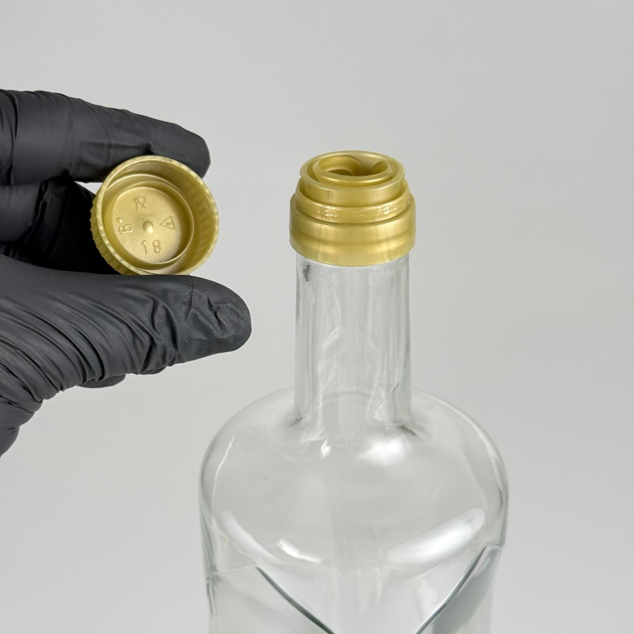 1000 CC DESENLİ DORİKA ŞEFFAF CAM ŞİŞE + GOLD ÇAKMA KAPAKLI TAKIM - 1000 ML MANTAR TIPALI ÇAKMA AĞIZ  CAM ŞİŞE