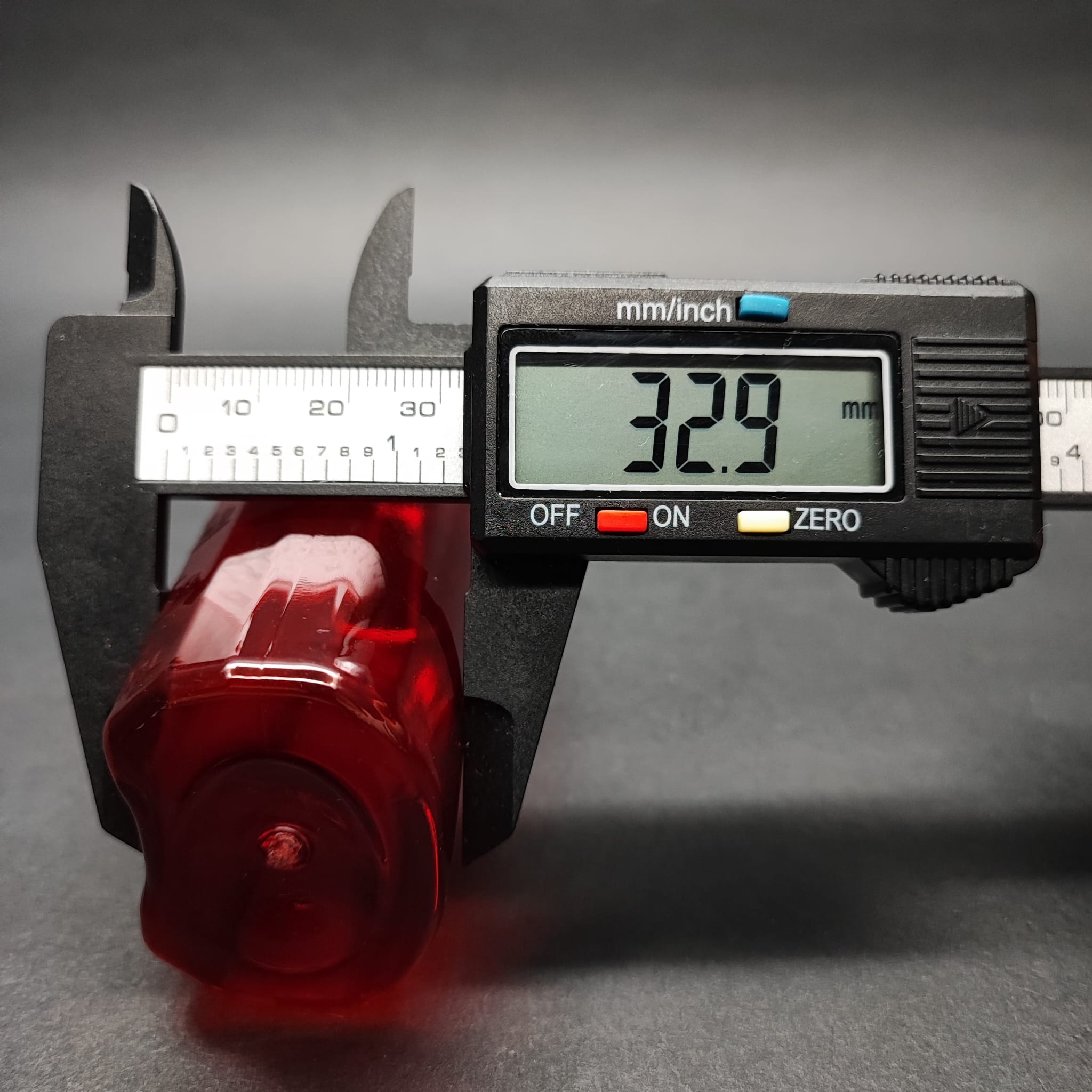 80 CC ÖLÇEKLİ PET ŞİŞE - 24 AĞIZ - 80 ML VE OZ ÖLÇÜLÜ KIRMIZI PET ŞİŞE