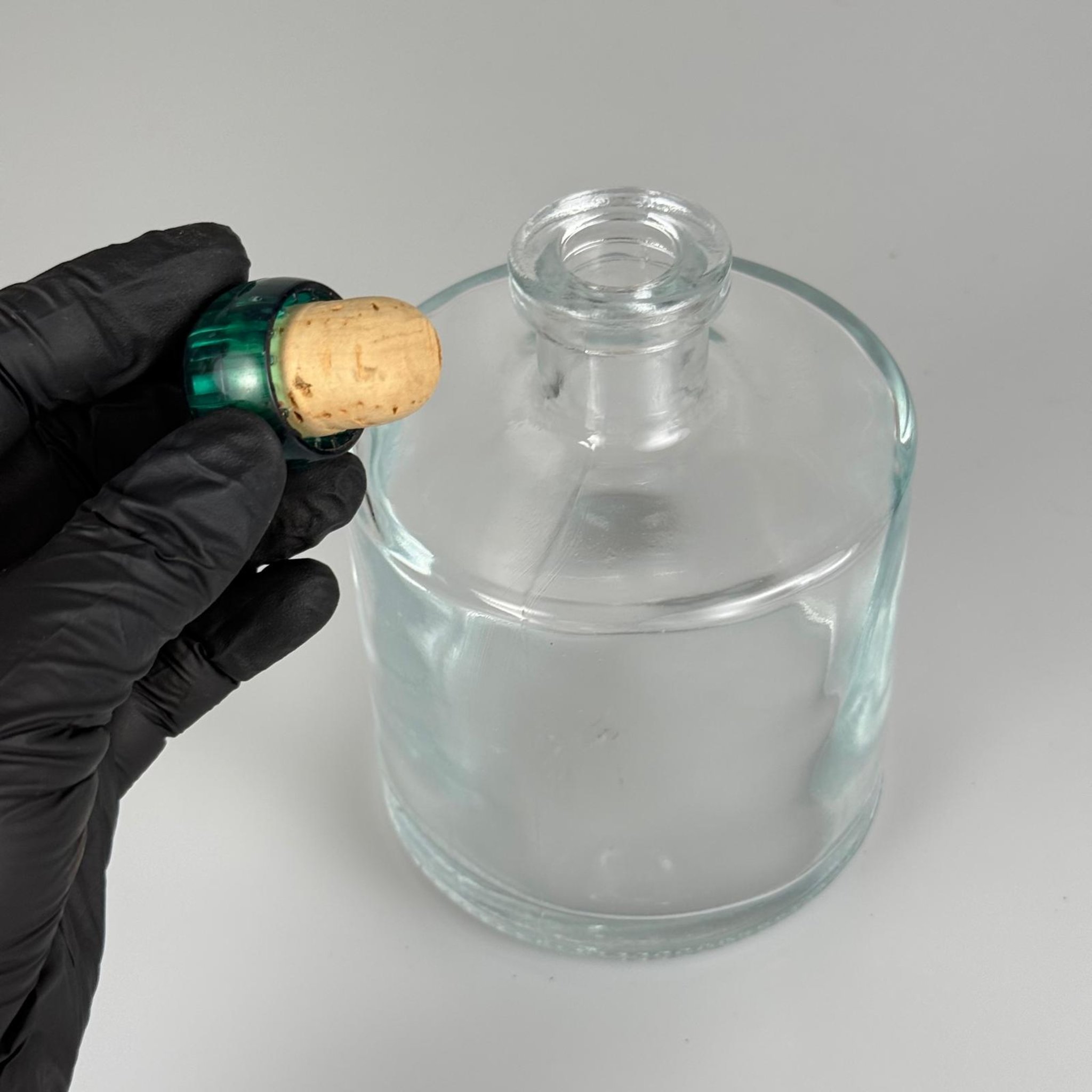 500 CC LÜX ŞİŞE - SİLİNDİR - 500 ML BÜYÜK BOY DİFFUSER ŞİŞE YEŞİL MANTAR TIPALI