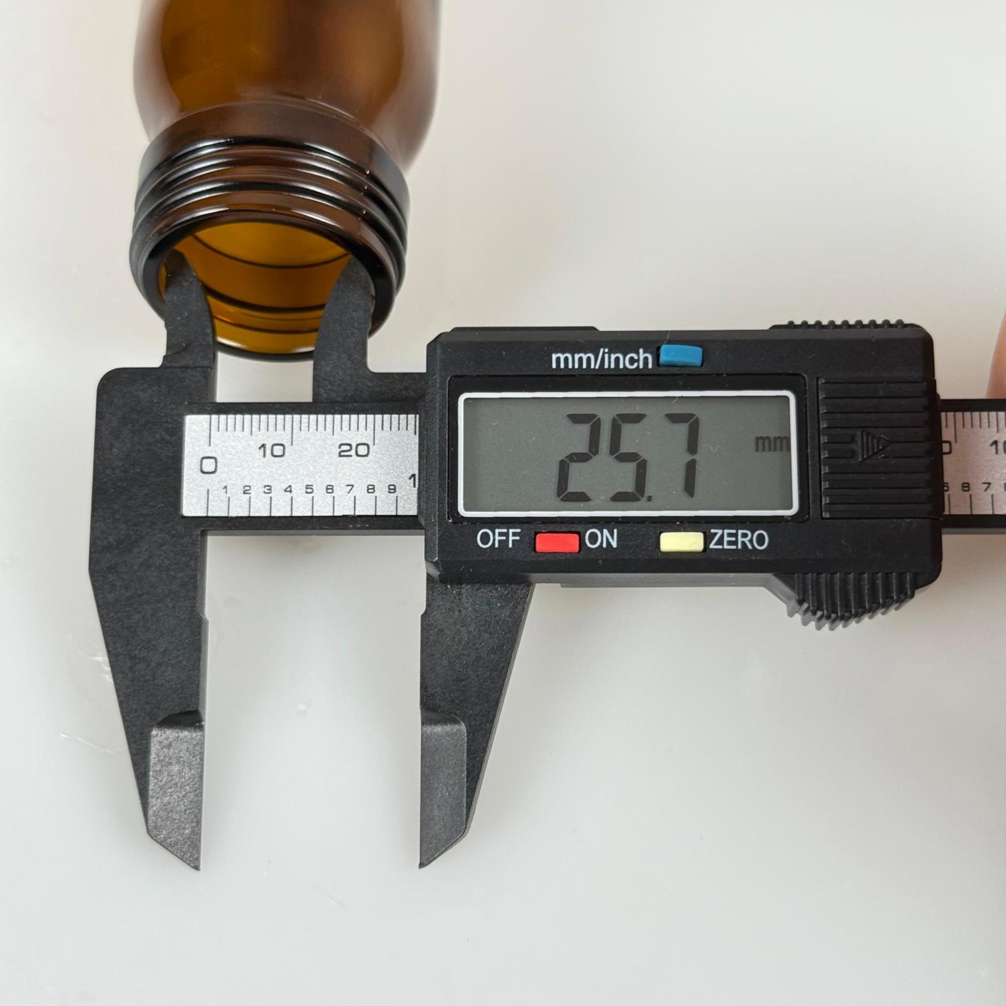 50 CC CAM AMBER TABLET ŞİŞESİ - BEYAZ CONTALI KAPAKLI - 50 ML CAM TABLET ŞİŞESİ