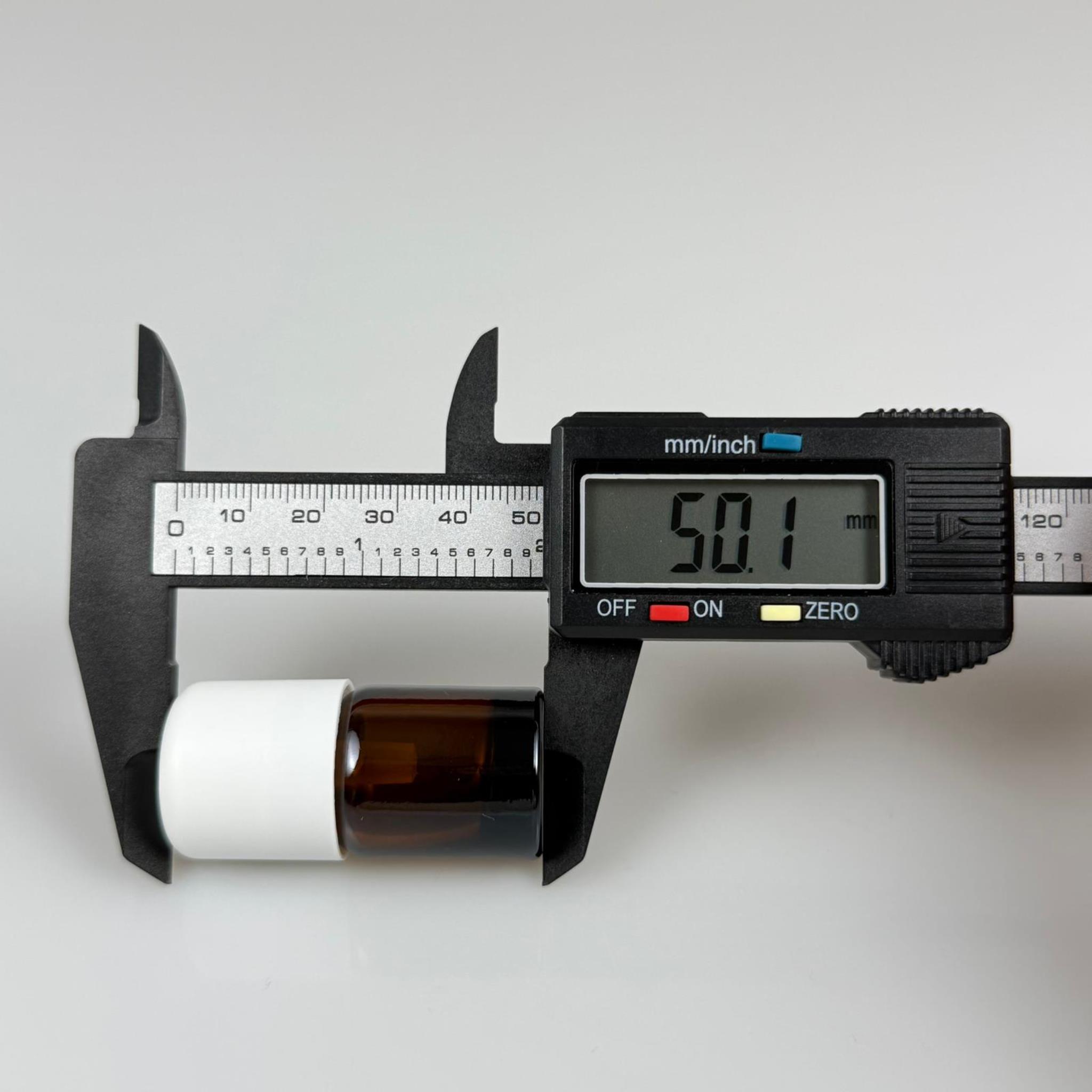 3 CC AMBER CAM ŞİŞE + İÇTEN DAMLALIKLI ÇOCUK KİLİTLİ BEYAZ KAPAK - KAHVERENGİ 3 ML KİLİT KAPAKLI DAMLATMALI ŞİŞE