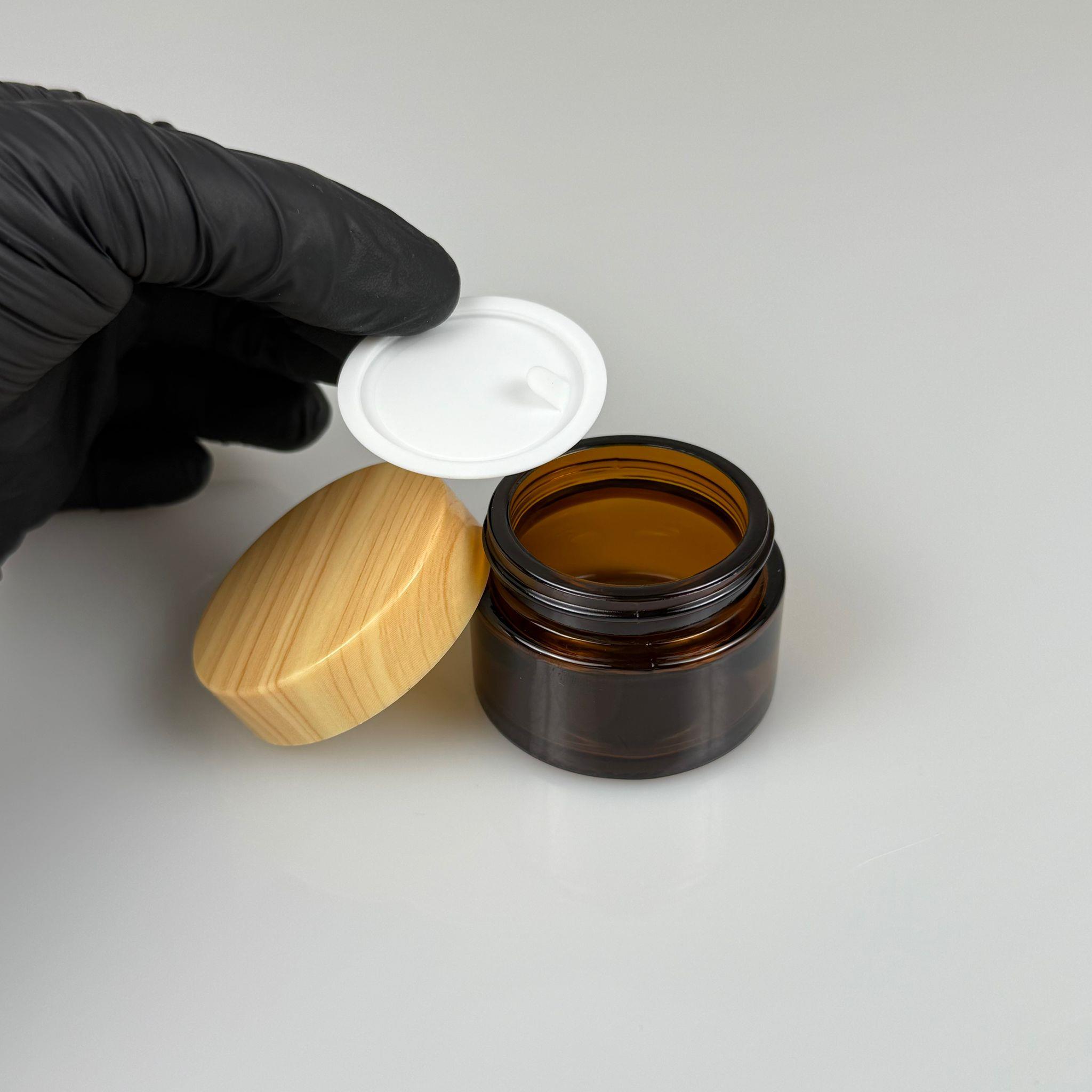 30 CC CAM AMBER KREM KAVANOZU - AHŞAP DESENLİ PLASTİK KAPAKLI İÇ CONTALI - 30 ML KAHVERENGİ CAM KAVANOZ  - KOZMETİK KAVANOZ