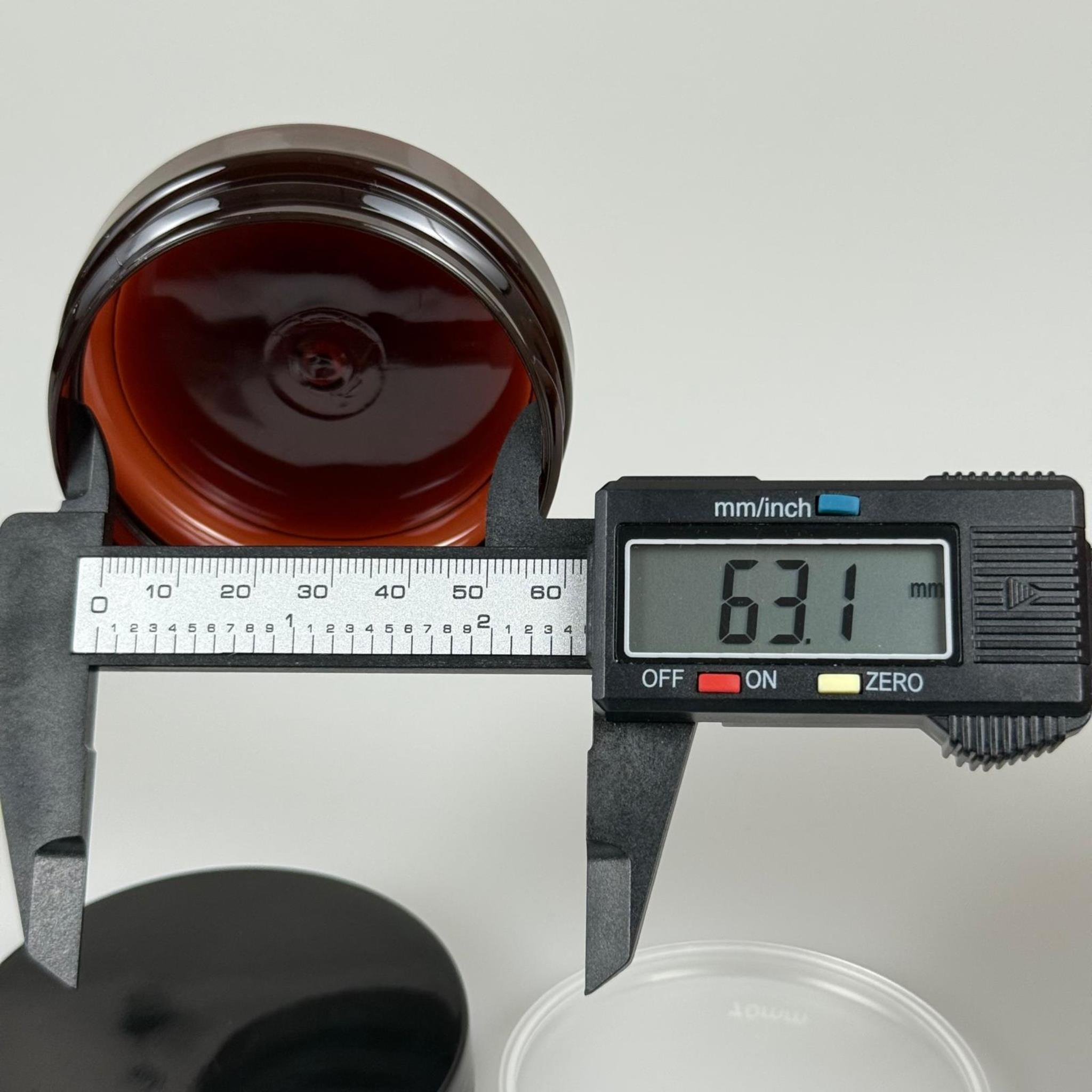 50 ML SERT PET KAVANOZ + SİYAH PLASTİK KAPAK + İÇ TIPA - 50 CC KALIN AMBER PLASTİK KAVANOZ SİYAH PLASTİK KAPAKLI İÇ TIPALI TAKIM - KREM KAVANOZLARI