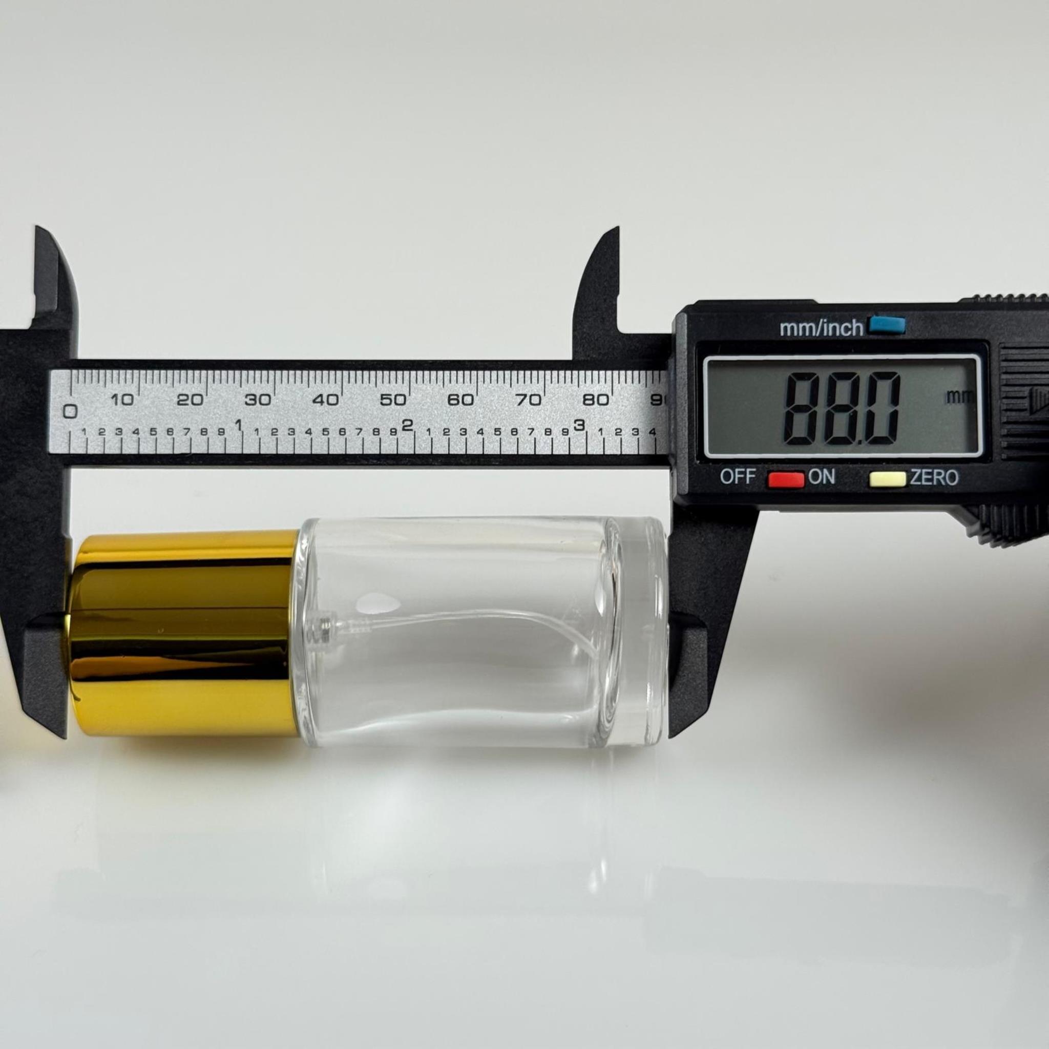 30 ML SİLİNDİR MODEL SAVAGE PARFÜM ŞİŞESİ - GÜMÜŞ METAL SPREYLİ + GOLD GENİŞ KAPAKLI (AĞIZ 15 MM GEÇME KOLAY KAPAMA)