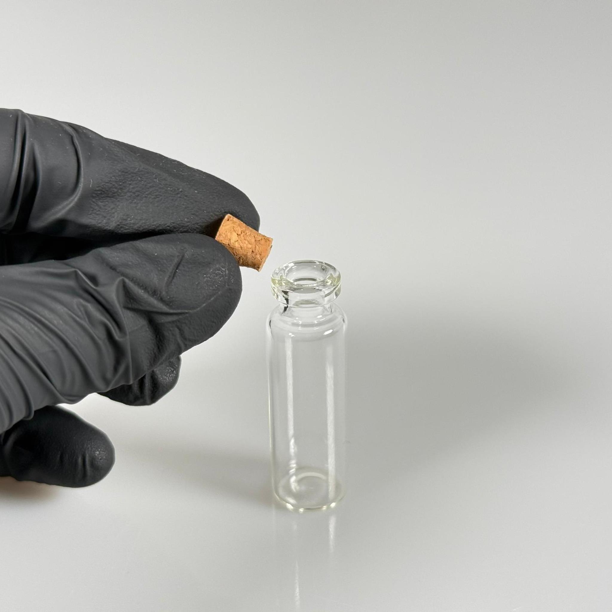 MİNİ CAM ŞİŞE MANTAR TIPALI 5 CC - anahtarlık, aksesuar. kolye, minyatür, mektup, tılsım vb için 5 ml şeffaf küçük cam şişeler