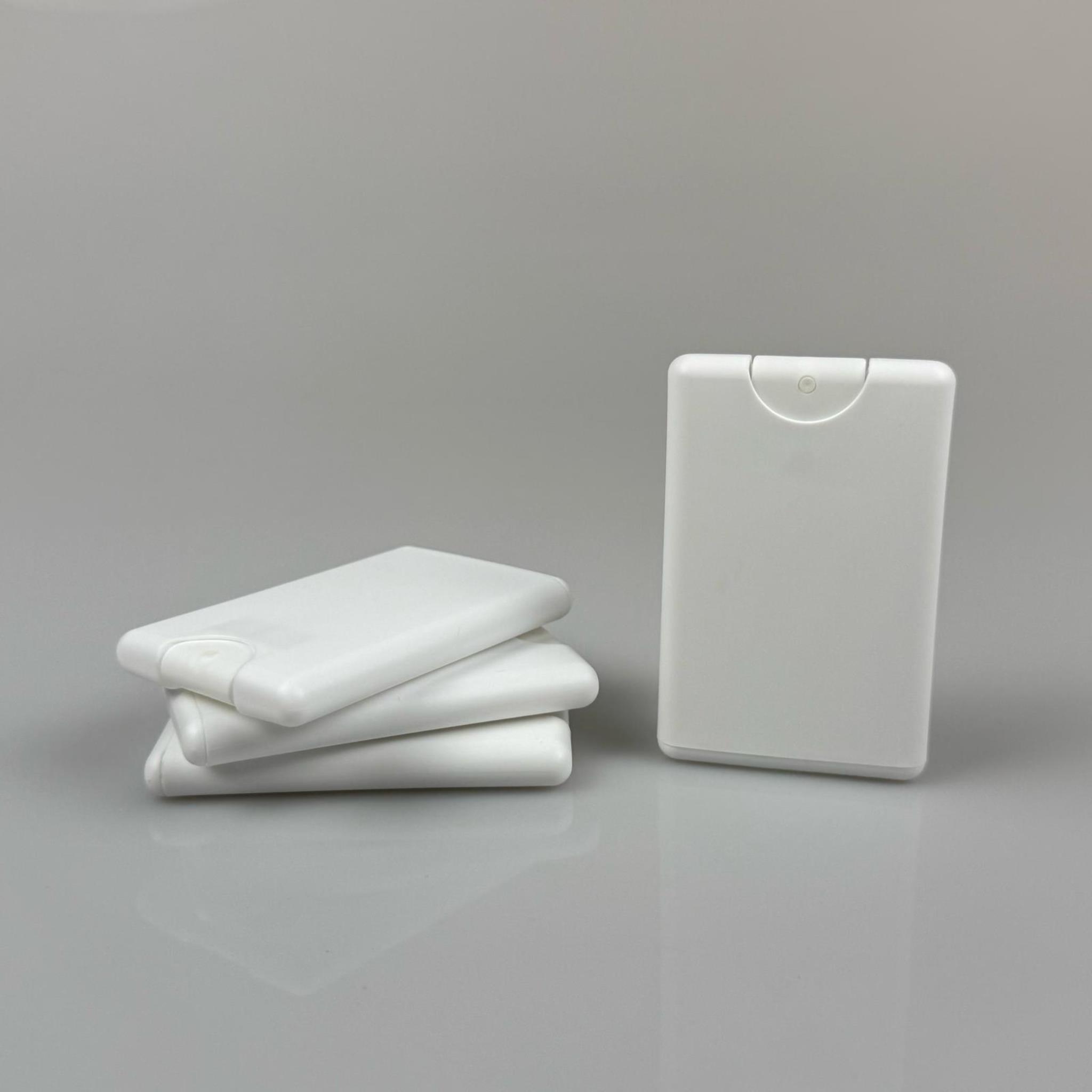 20 CC KASET DİKDÖRTGEN ŞİŞE + SPREY  - KARTVİZİT ŞİŞE , PARFÜM , KOLONYA , PROMOSYON İÇİN CEPTE TAŞINABİLİR FISFIS PLASTİK ŞİŞE