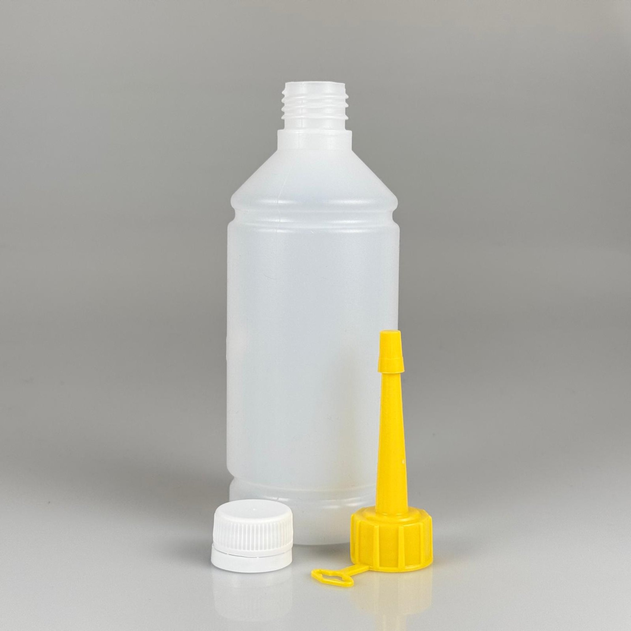 500 CC TİNER ŞİŞESİ - KİLİTLİ CONTALI  BEYAZ KAPAKLI + AKITICILI SİVRİ SARI KARTUŞ KAPAKLI - 500 ML KİMYASALA DAYANIKLI PLASTİK ŞİŞE - 0,5 LT POLİETİLEN ŞİŞE TOMBUL