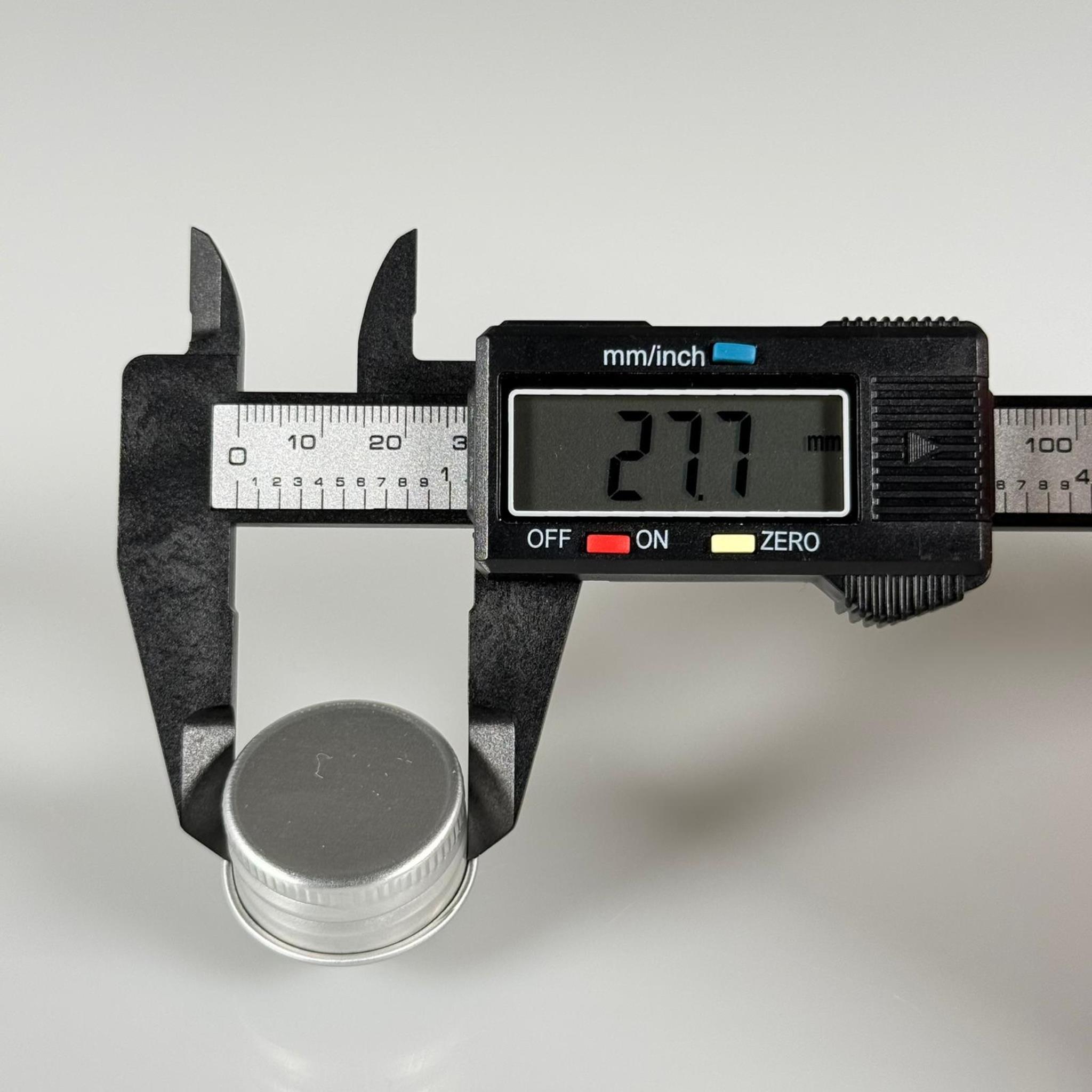 28 MM VİDALI GÜMÜŞ ALÜMİNYUM METAL KAPAK SERT (COLD BREW ŞİŞE KAPAĞI - SOĞUK KAHVE ŞİŞESİ KAPAĞI)