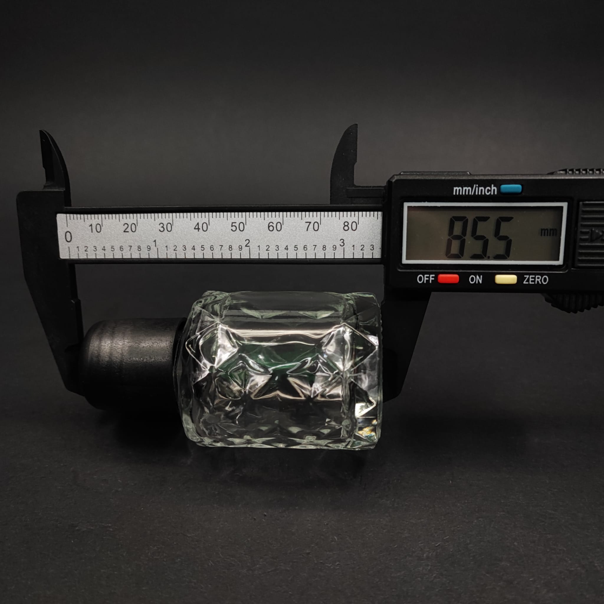 50 CC VELORA CAM ŞİŞE - SİYAH KAPAKLI + KOLONYA TIPALI - 50 ML DÜĞÜN, NİŞAN, SÖZ, KINA, CENAZE, PROMOSYON İÇİN HEDİYELİK LÜX KOLONYA ŞİŞELERİ
