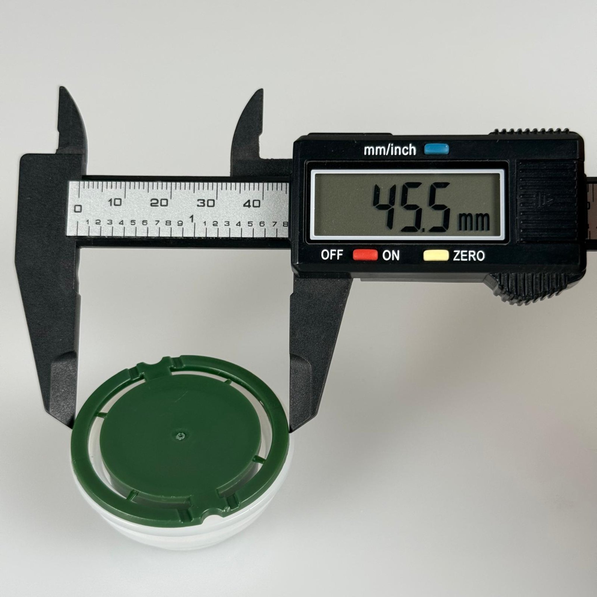 42 MM YEDEK YAĞ TENEKE KAPAĞI - Çakma Metal TENEKE Kapağı - TENEKE İÇİN KAPAK