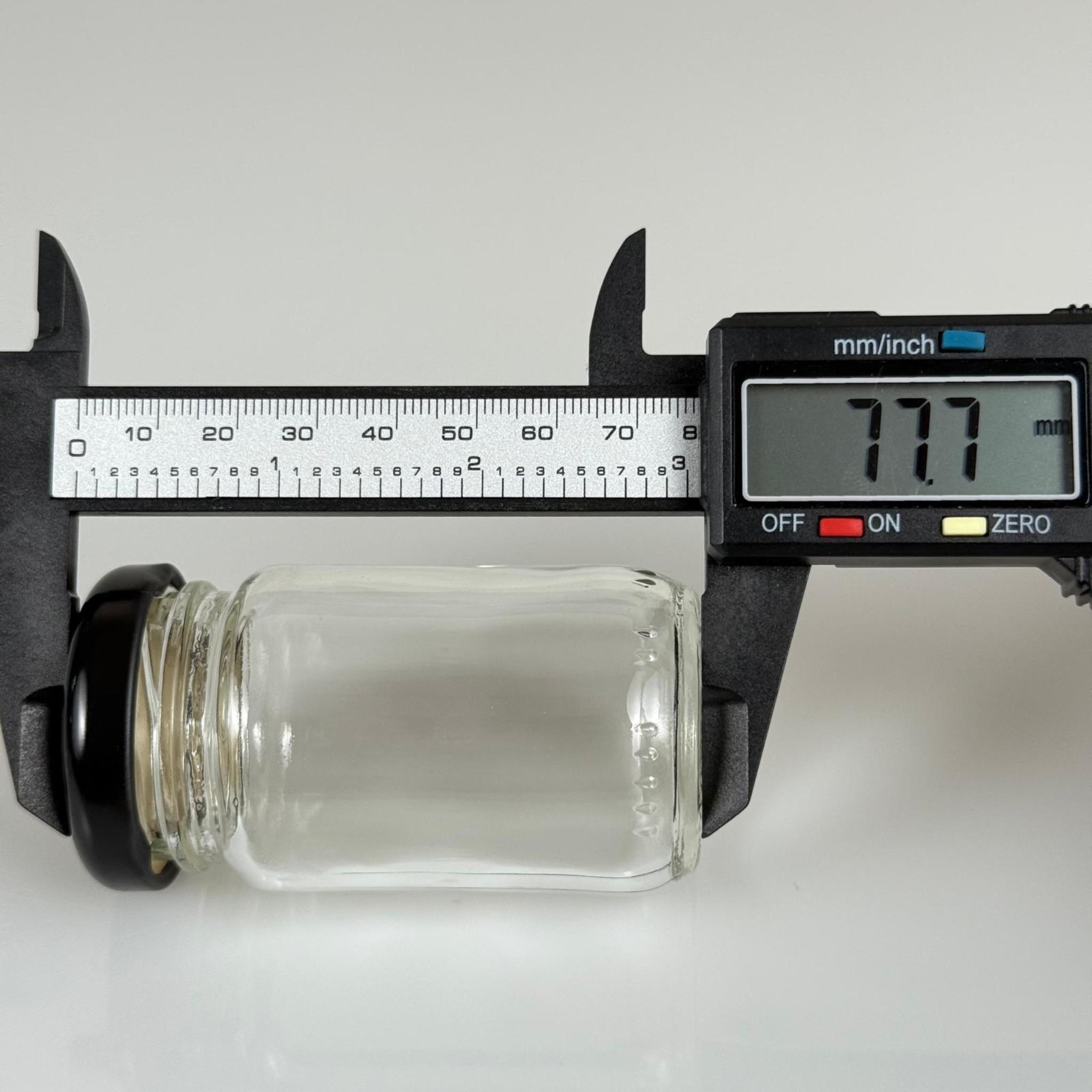 67 CC CAM KAVANOZ - SİYAH METAL KAPAKLI - 67 ML CAM KAVANOZ