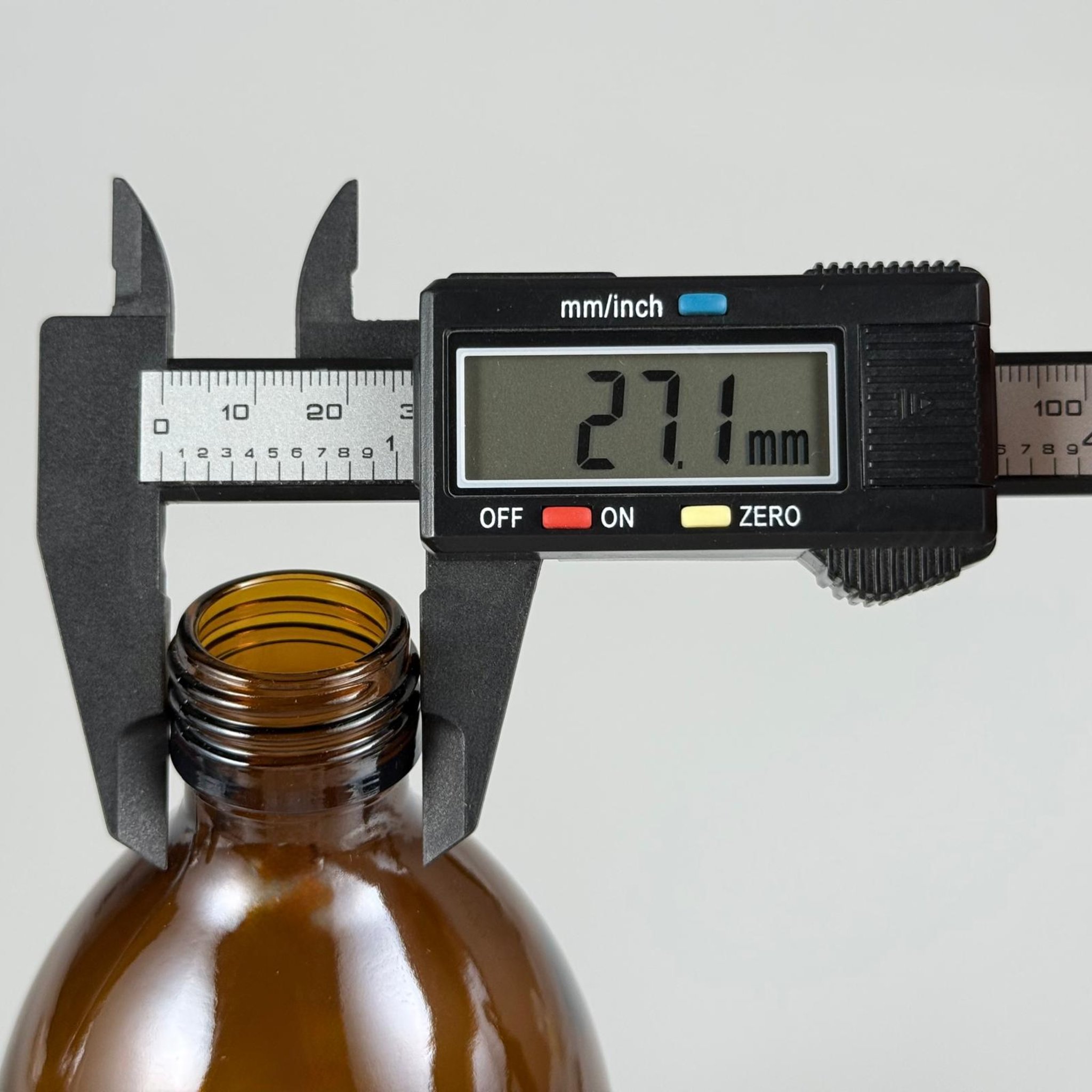 500 CC AMBER TOMBUL ÖZEL SERİ CAM ŞİŞE KAPAKSIZ (28 AĞIZ) - 500 ML CAM ECZA ŞİŞESİ - KAHVERENGİ
