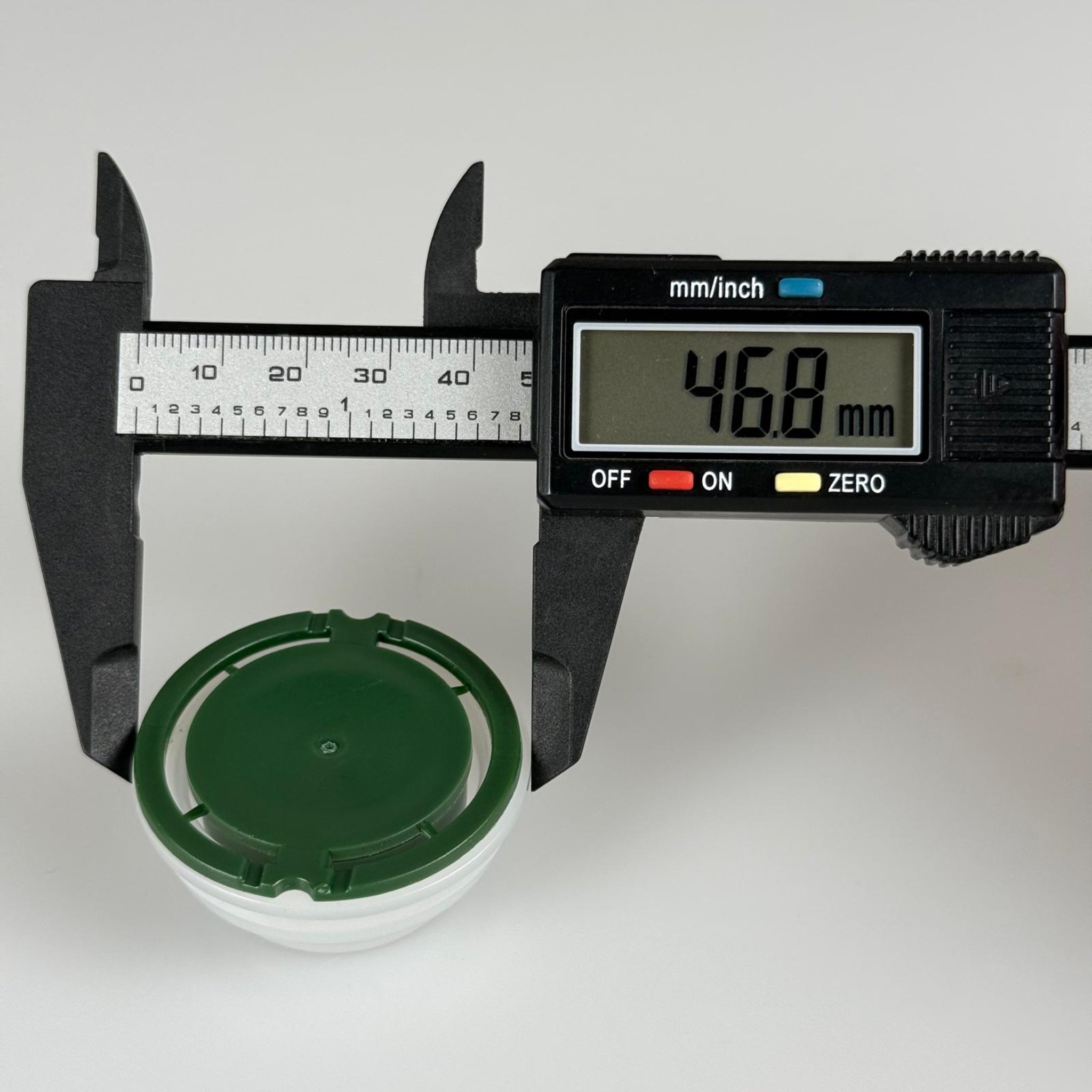 42 MM YEDEK YAĞ TENEKE KAPAĞI - Çakma Metal TENEKE Kapağı - TENEKE İÇİN KAPAK