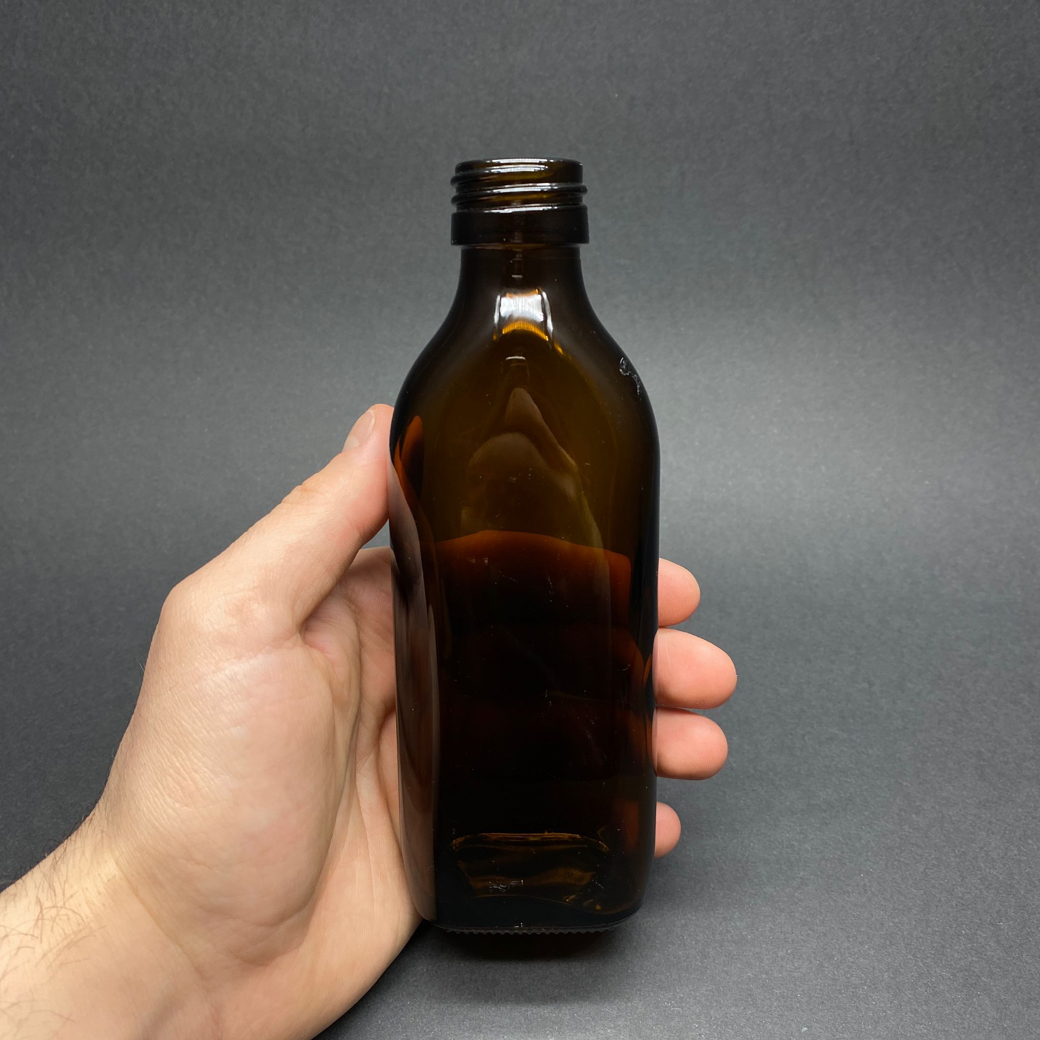 150 CC AMBER CAM YASSI COLD BREW ŞİŞE (SOĞUK KAHVE ŞİŞESİ) KAPAKSIZ (28 AĞIZ) - 150 ML YASSI CAM ŞİŞE