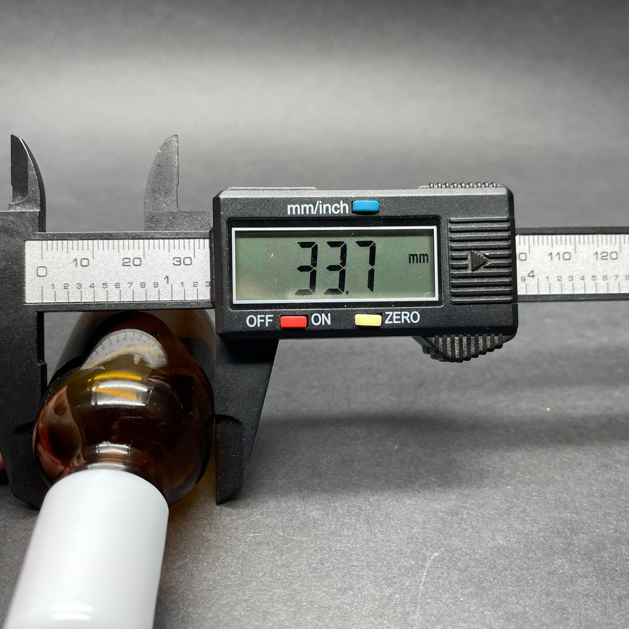 25 CC AMBER CAM ROLL-ON ŞİŞESİ - BEYAZ KAPAKLI - 20 ML ÇELİK BİLYELİ ŞİŞE - CAM ROLL ON ŞİŞE - CAM ESANS ŞİŞESİ