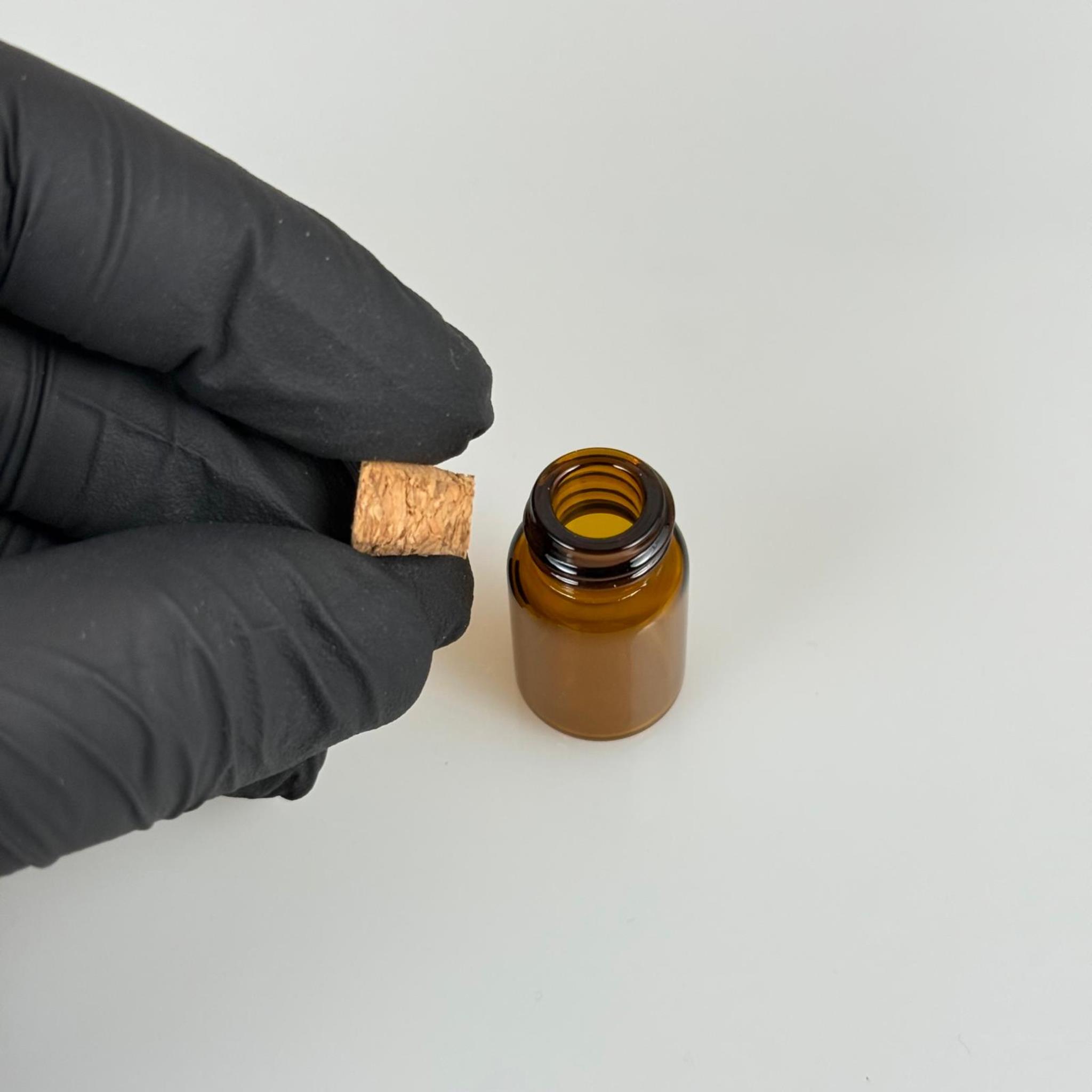 2 CC MANTAR TIPALI CAM ŞİŞE - AMBER 2 ML MANTARLI MİNİ CAM ŞİŞE