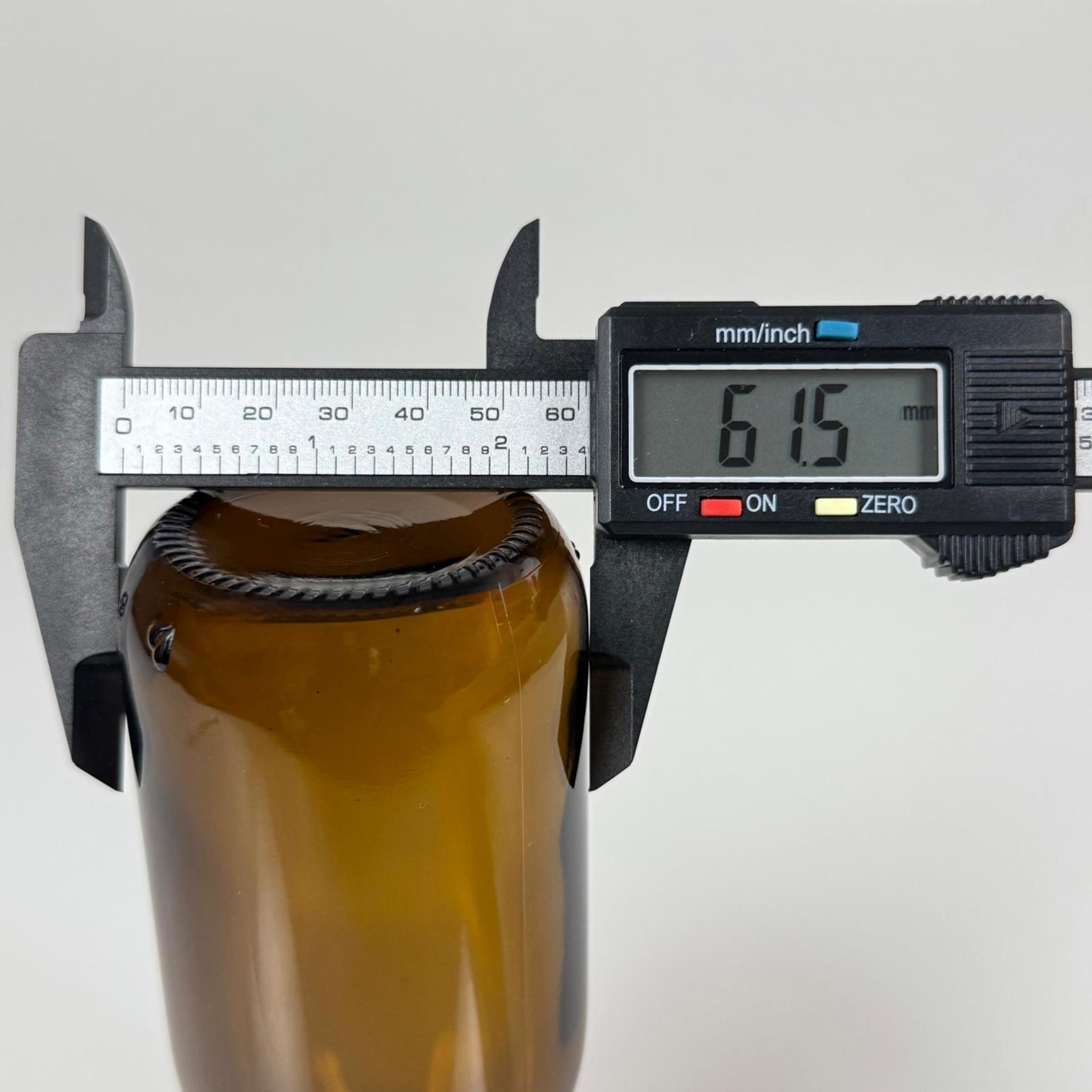 250 ML CAM ECZA ŞİŞESİ + 5 ML DOZAJ PİPETİ + DOZAJ TIPASI + CONTALI PLASTİK KAPAK TAKIM