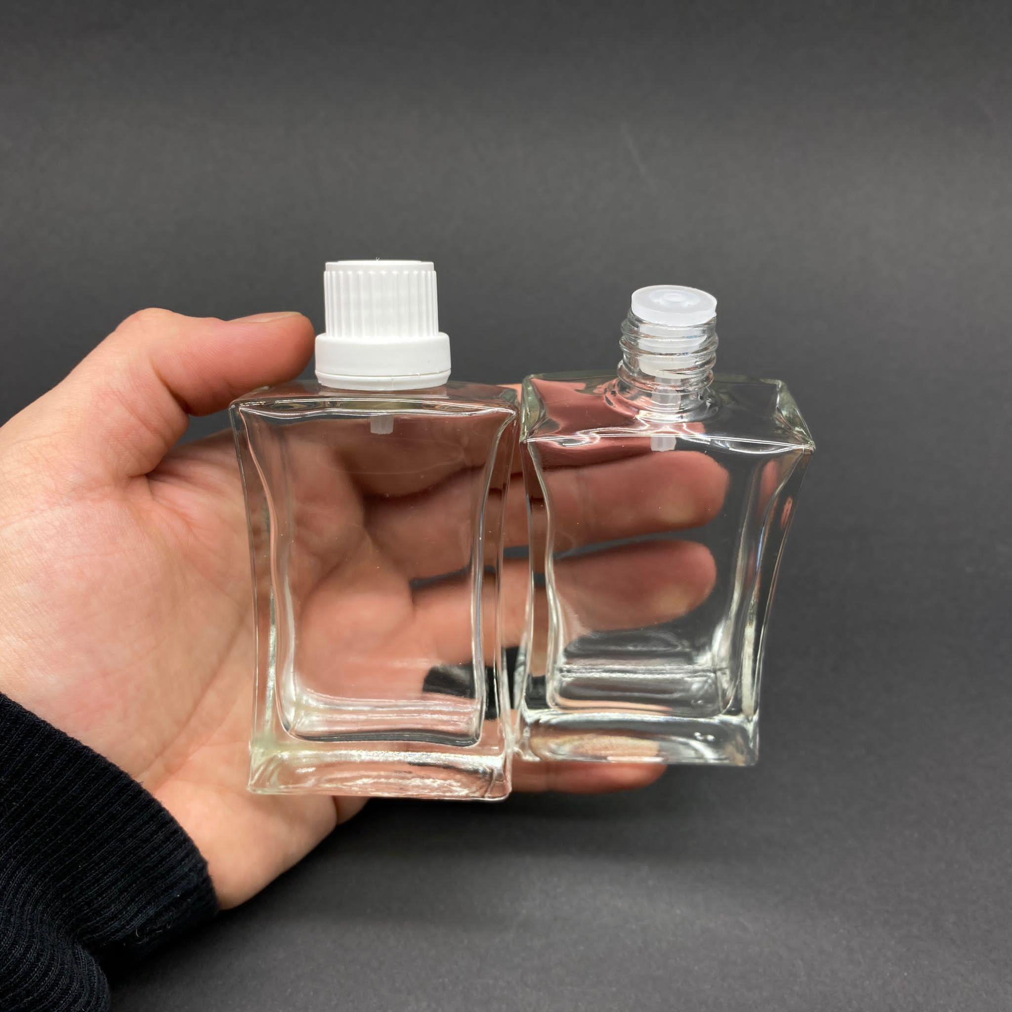 50 CC KÖŞELİ İÇTEN DAMLALIKLI - BEYAZ KİLİT KAPAKLI CAM ŞİŞE - 50 ML STANDART İÇTEN DAMLALIKLI CAM ŞİŞE - 1. KALİTE İTHAL CAM
