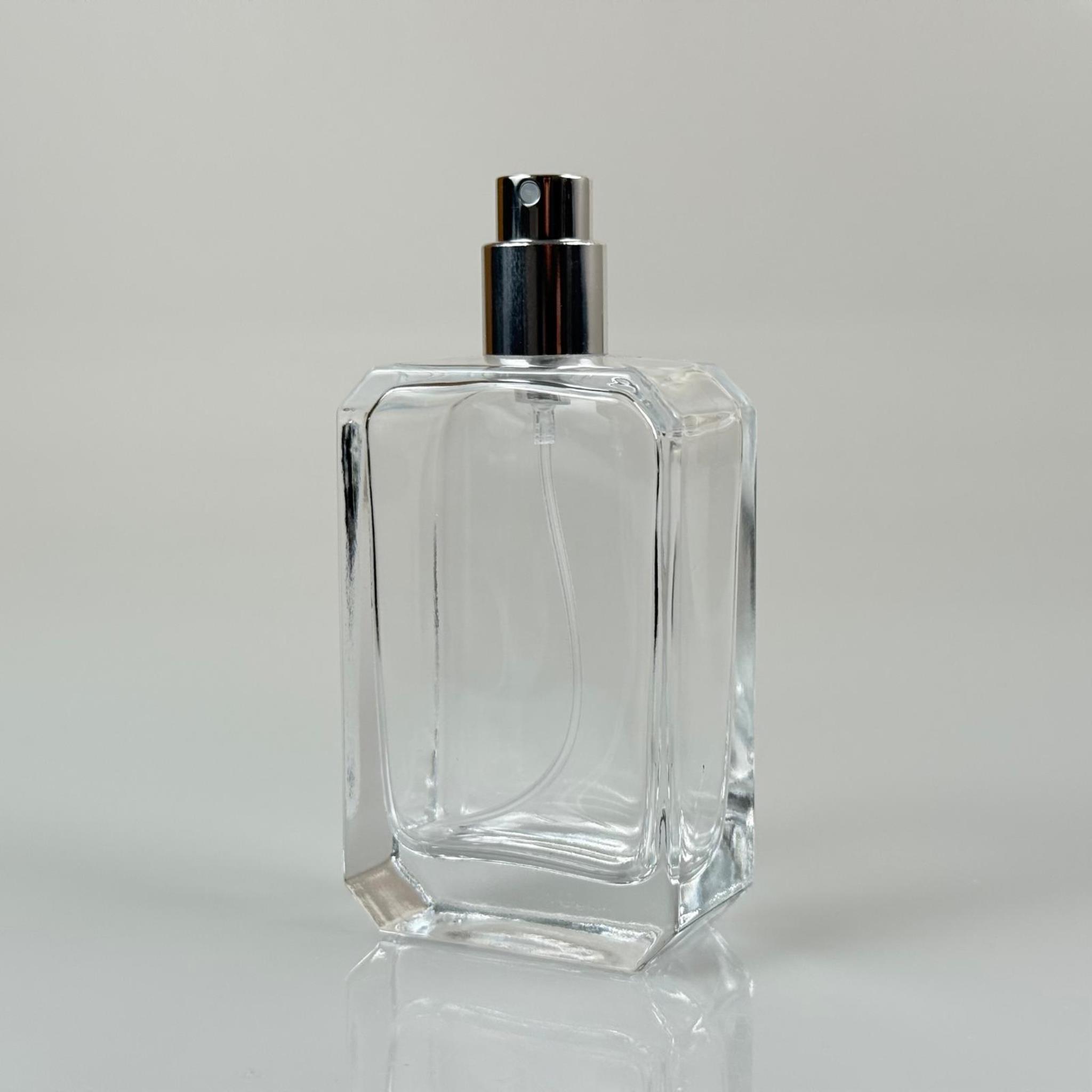 50 ML KÖŞELİ MODEL ANGEL PARFÜM ŞİŞESİ - GÜMÜŞ METAL SPREYLİ (AĞIZ 15 MM GEÇME KOLAY KAPAMA)