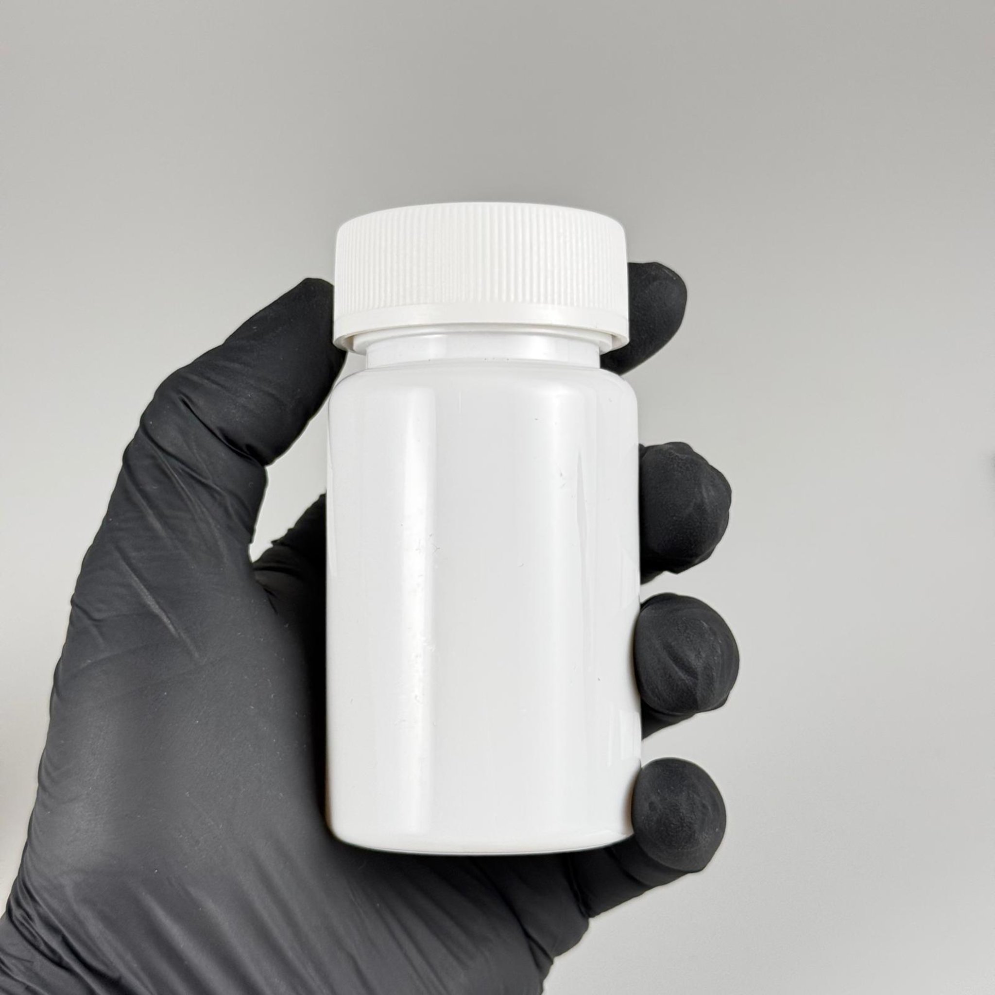 100 CC BEYAZ PET PUDRA ŞİŞESİ + ÇOCUK KİLİTLİ BEYAZ PLASTİK KAPAKLI + PUDRA TIPALI TAKIM - 100 ML PUDRA KUTUSU, EKO TUZLUK