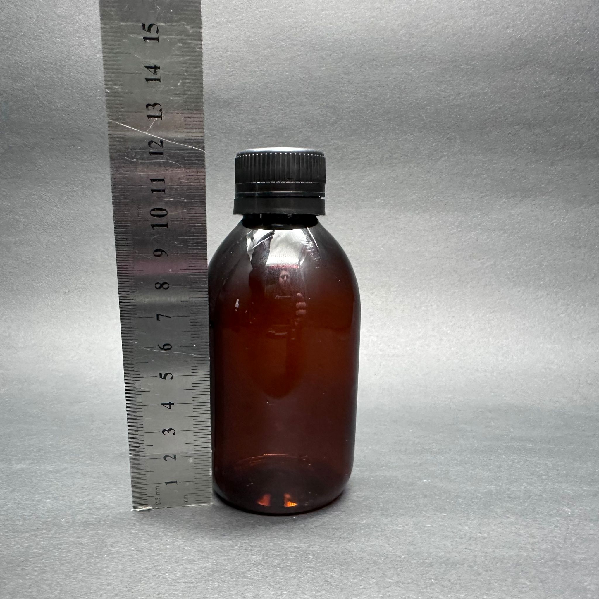 200 CC AMBER PET ECZA ŞİŞESİ - SİYAH KİLİTLİ CONTALI KAPAKLI - 200 ML KAHVERENGİ PLASTİK ŞURUP ŞİŞESİ (21 GR)